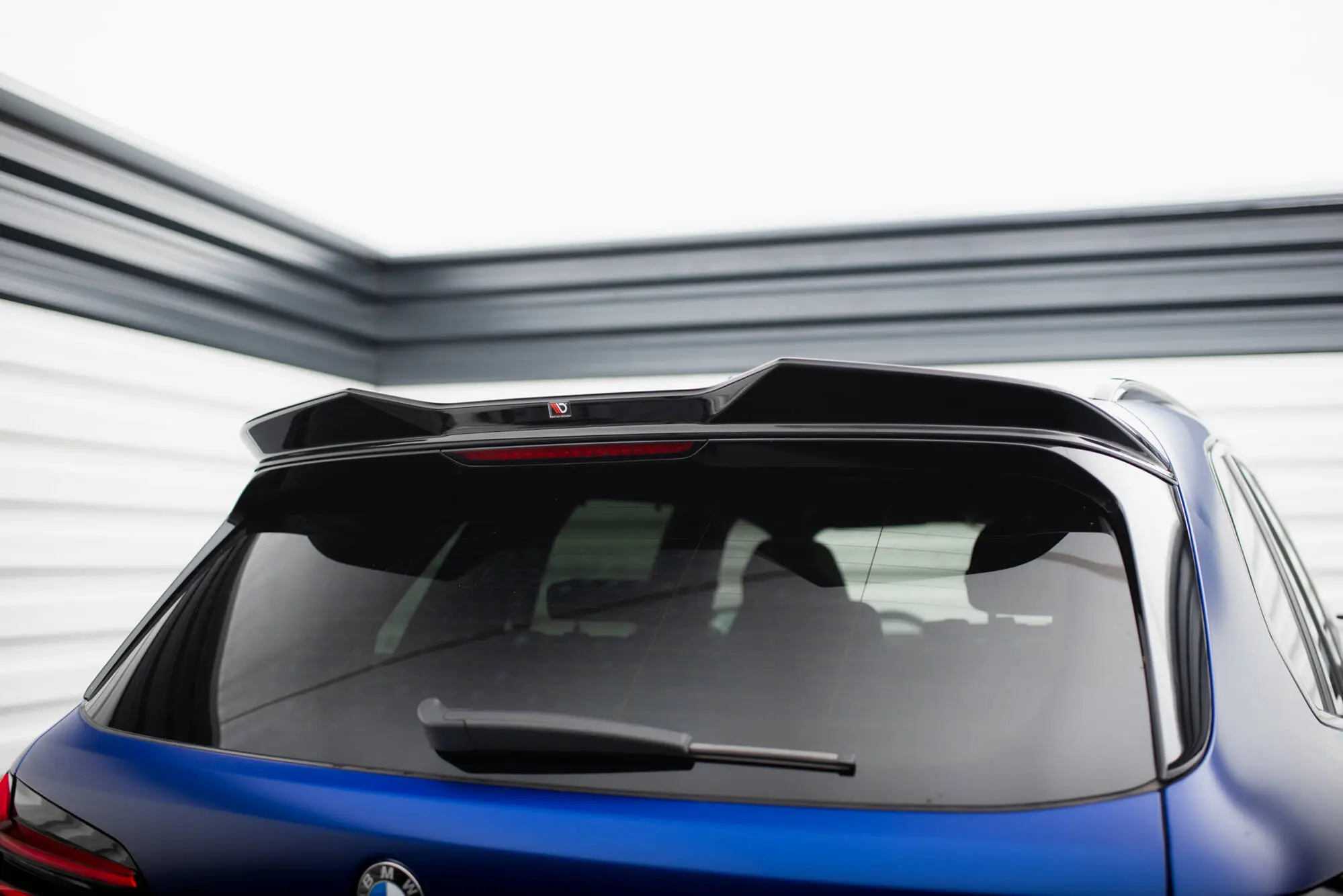Takspoiler BMW X5 (G05) M-Pakke Facelift 2023 -> | 3D Glossy Black Edition