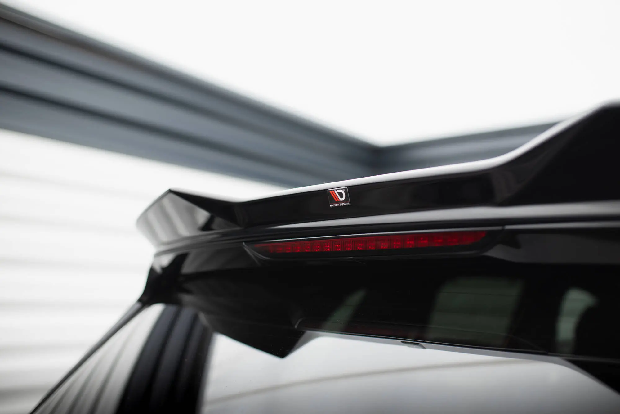 Takspoiler BMW X5 (G05) M-Pakke Facelift 2023 -> | 3D Glossy Black Edition – bilde 4