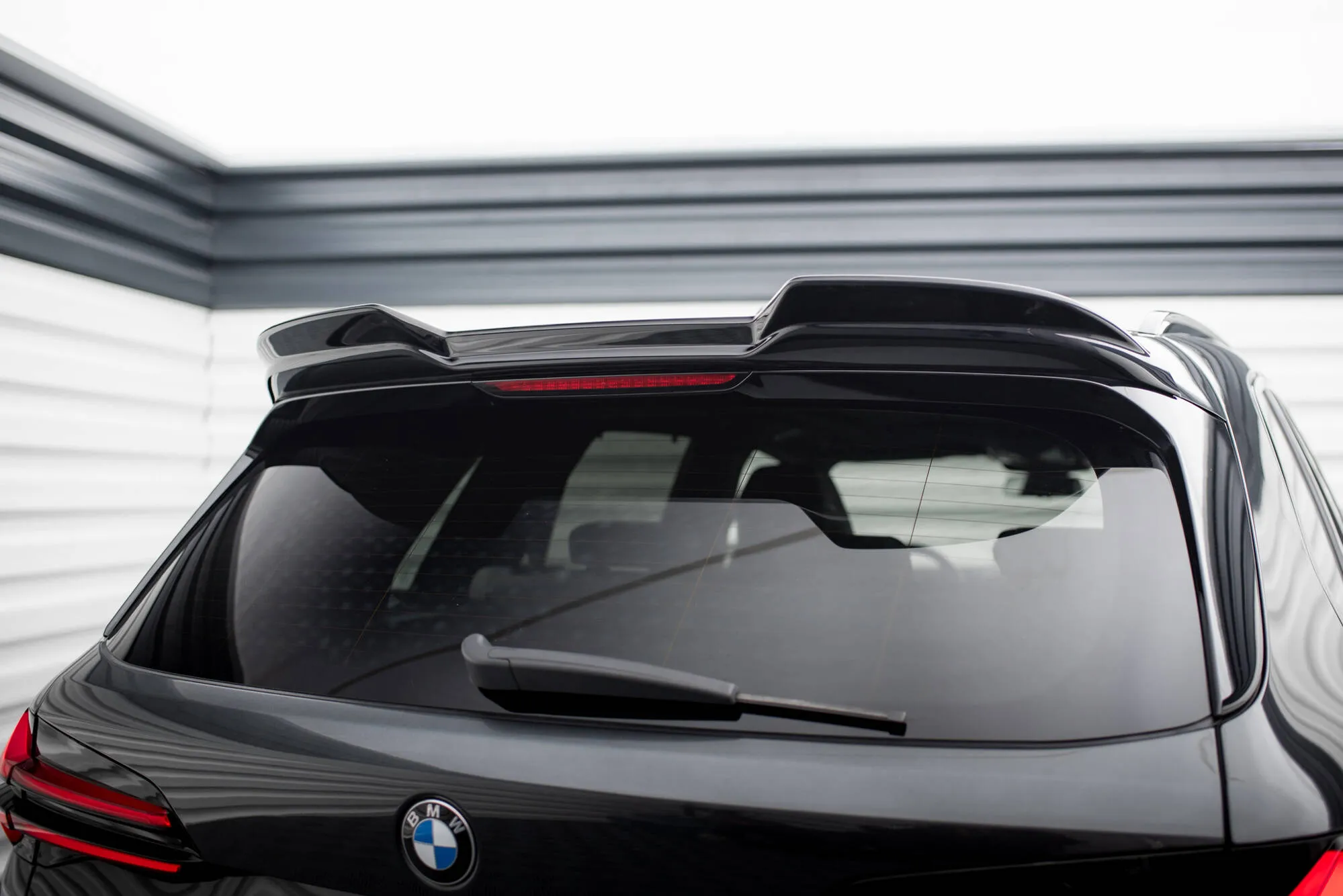 Takspoiler BMW X5 M (F95) Facelift 2023 -> | Glossy Black Edition