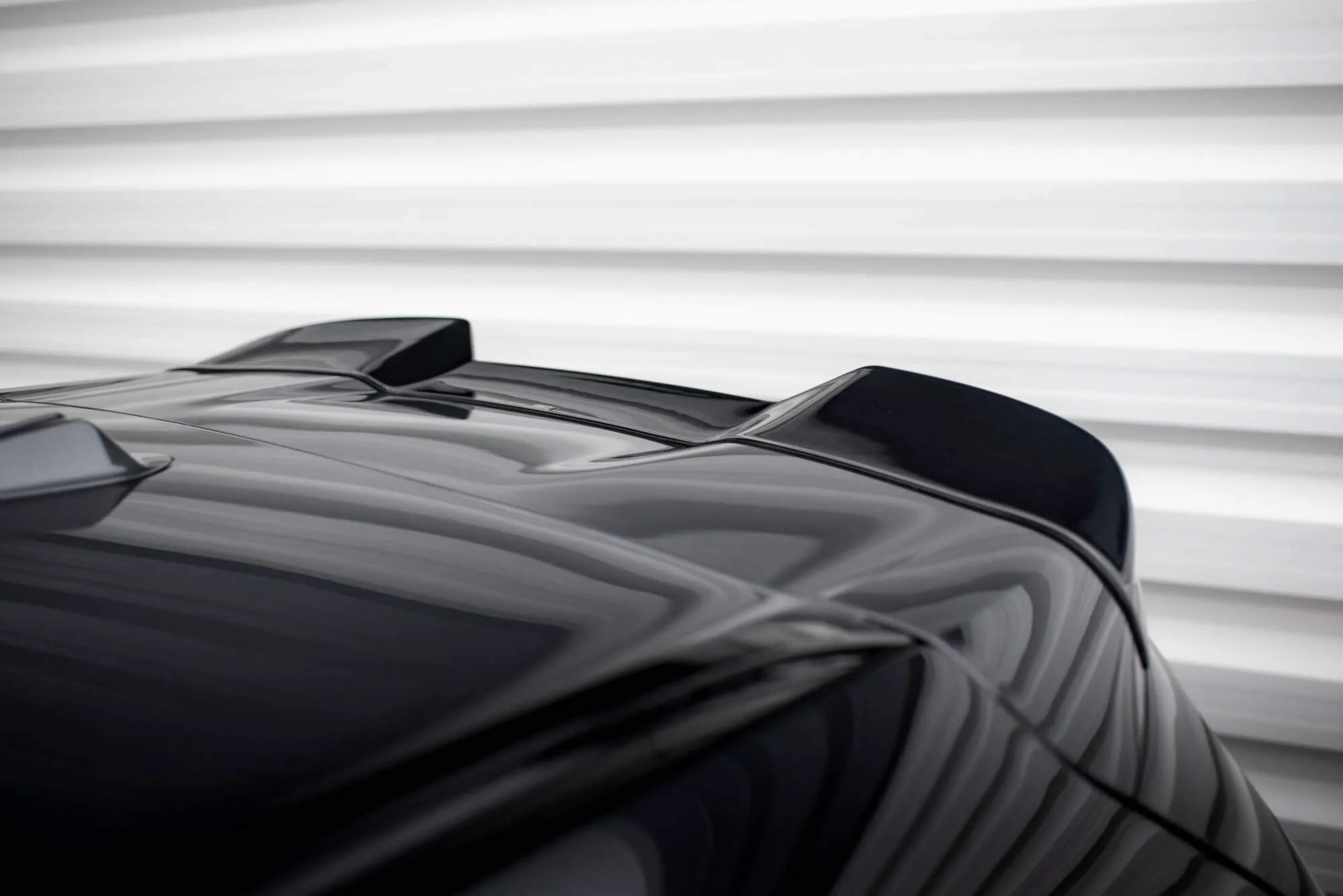 Takspoiler BMW X5 M (F95) Facelift 2023 -> | Glossy Black Edition – bilde 3