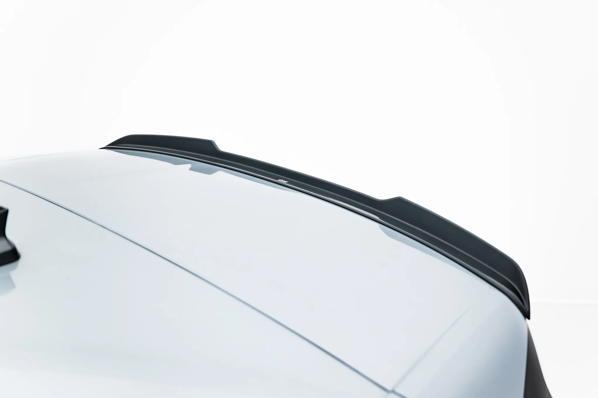 Takspoiler Cupra Born I 2021 -> | Glossy Black Edition – bilde 2