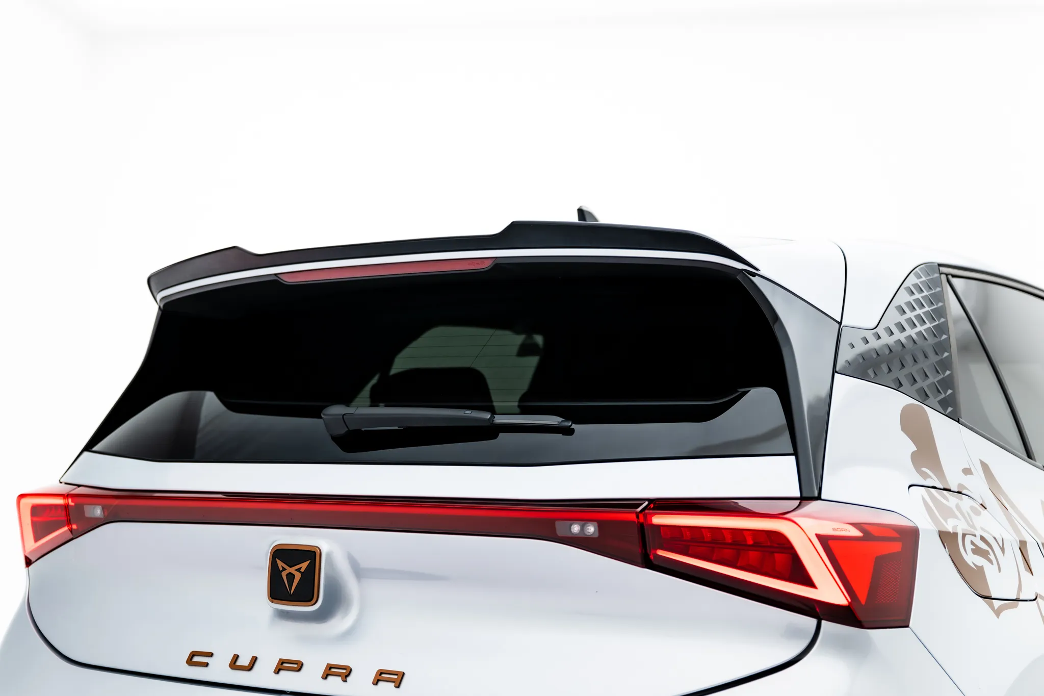 Takspoiler Cupra Born I 2021 -> | Glossy Black Edition – bilde 4