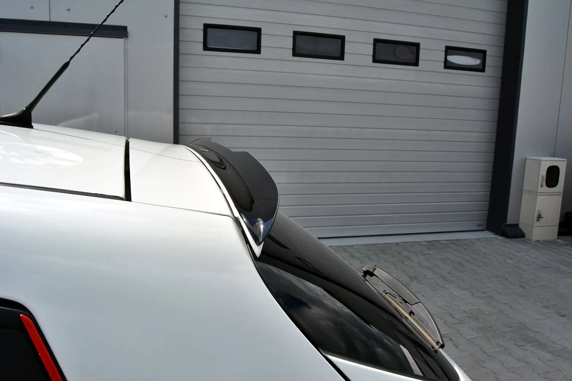 TAKSPOILER Fiat Bravo mk2 Sport 2007-2014 – bilde 3