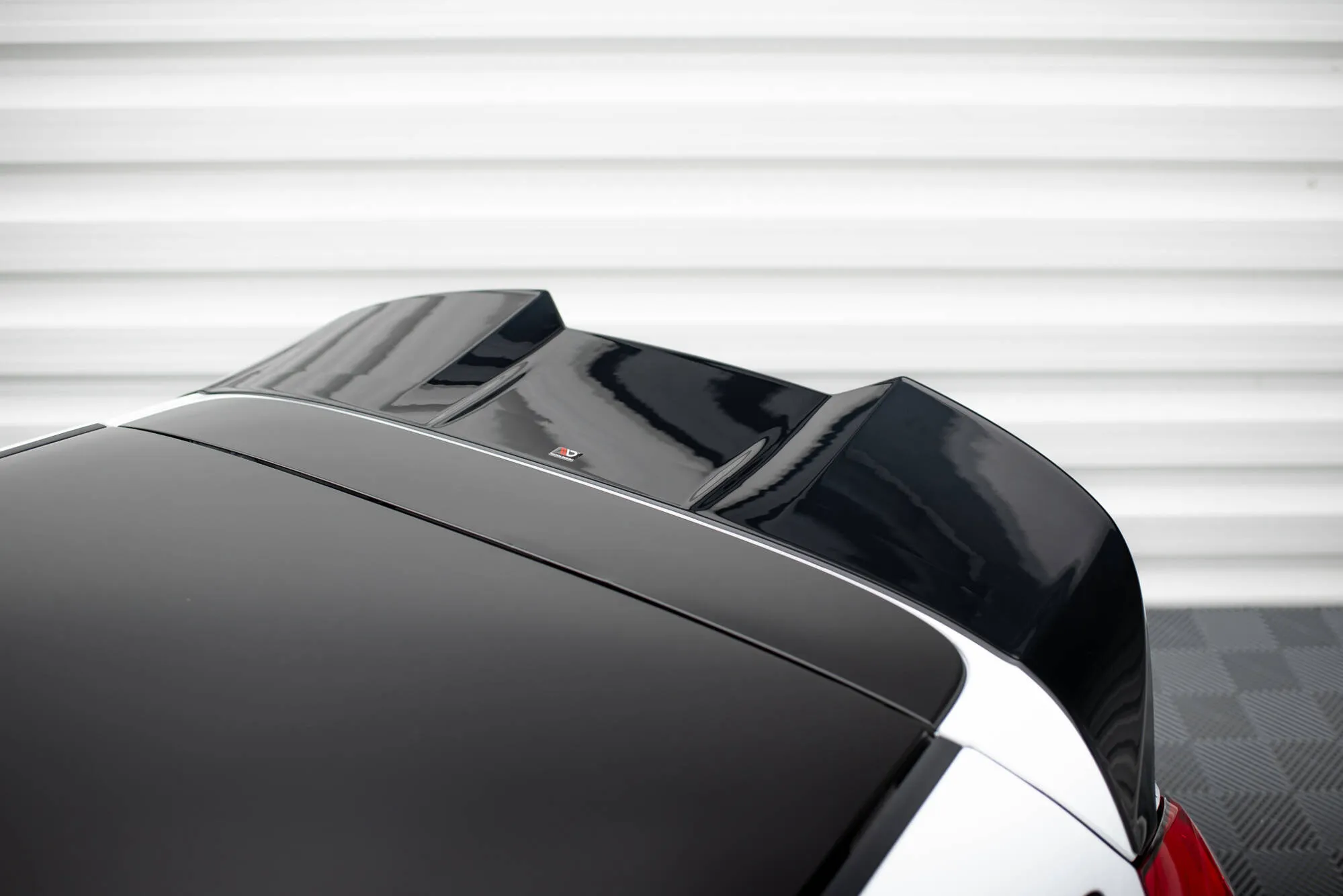Takspoiler Ford Fiesta Mk6 ST Facelift 2013 - 2017 | Glossy Black Edition – bilde 2