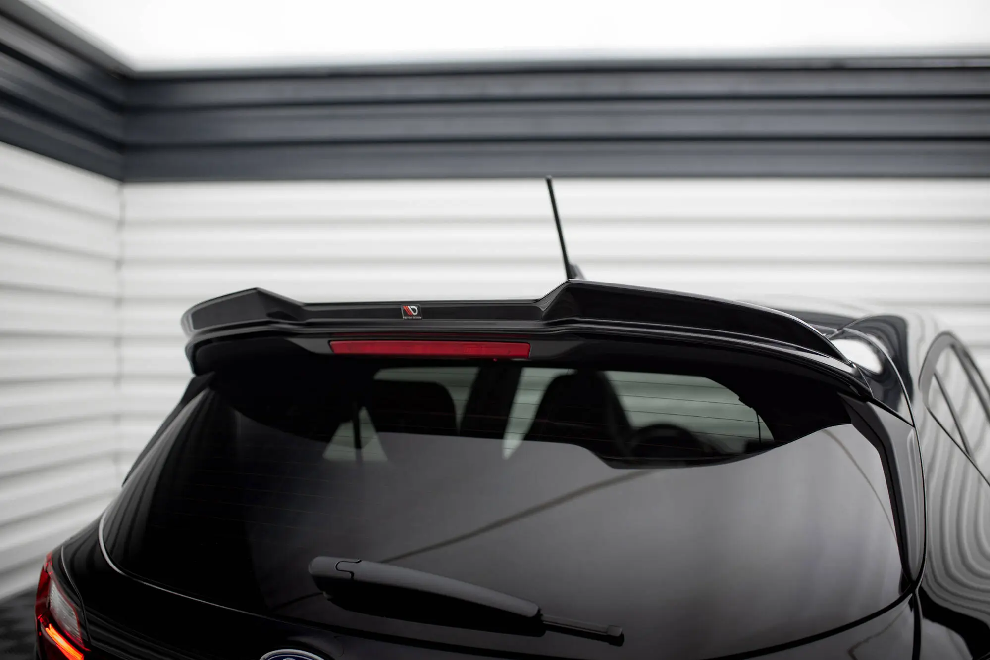 Takspoiler Ford Fiesta Mk7 ST / ST-Line 2016 - 2023 | 3D Glossy Black Edition