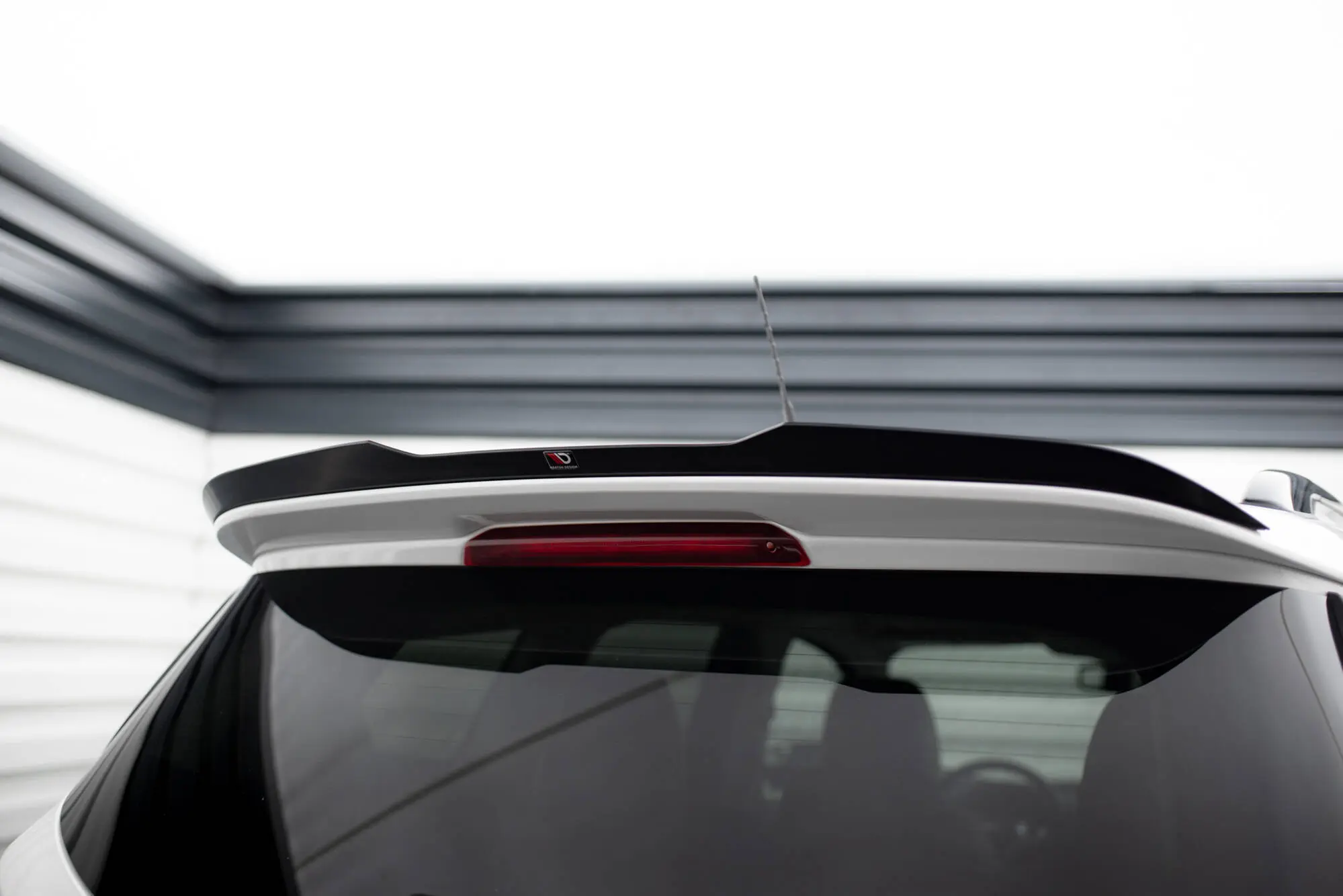 Takspoiler Ford Kuga II ST-Line 2013 - 2016 | Glossy Black Edition