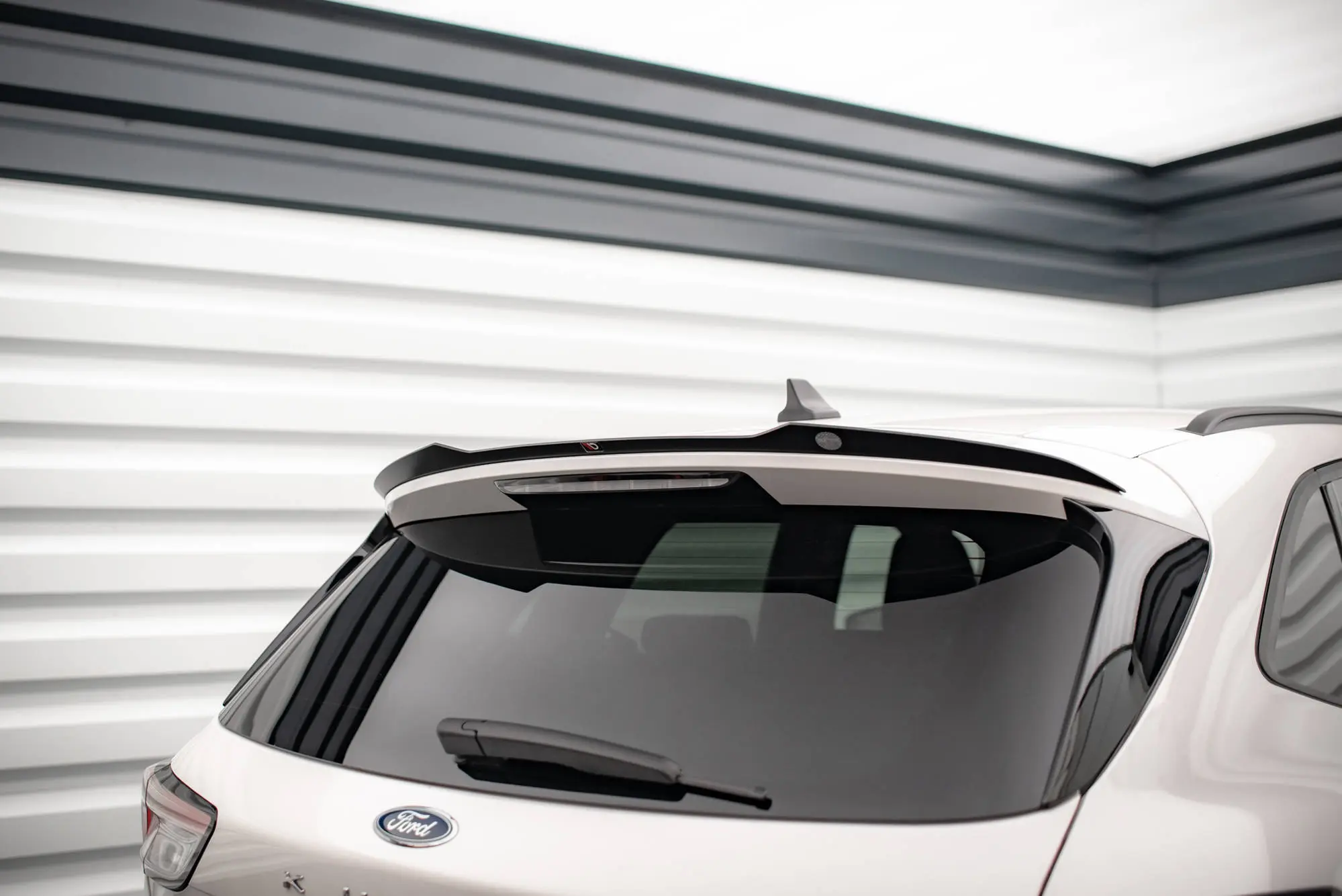 TAKSPOILER FORD Kuga III ST-Line 2019->