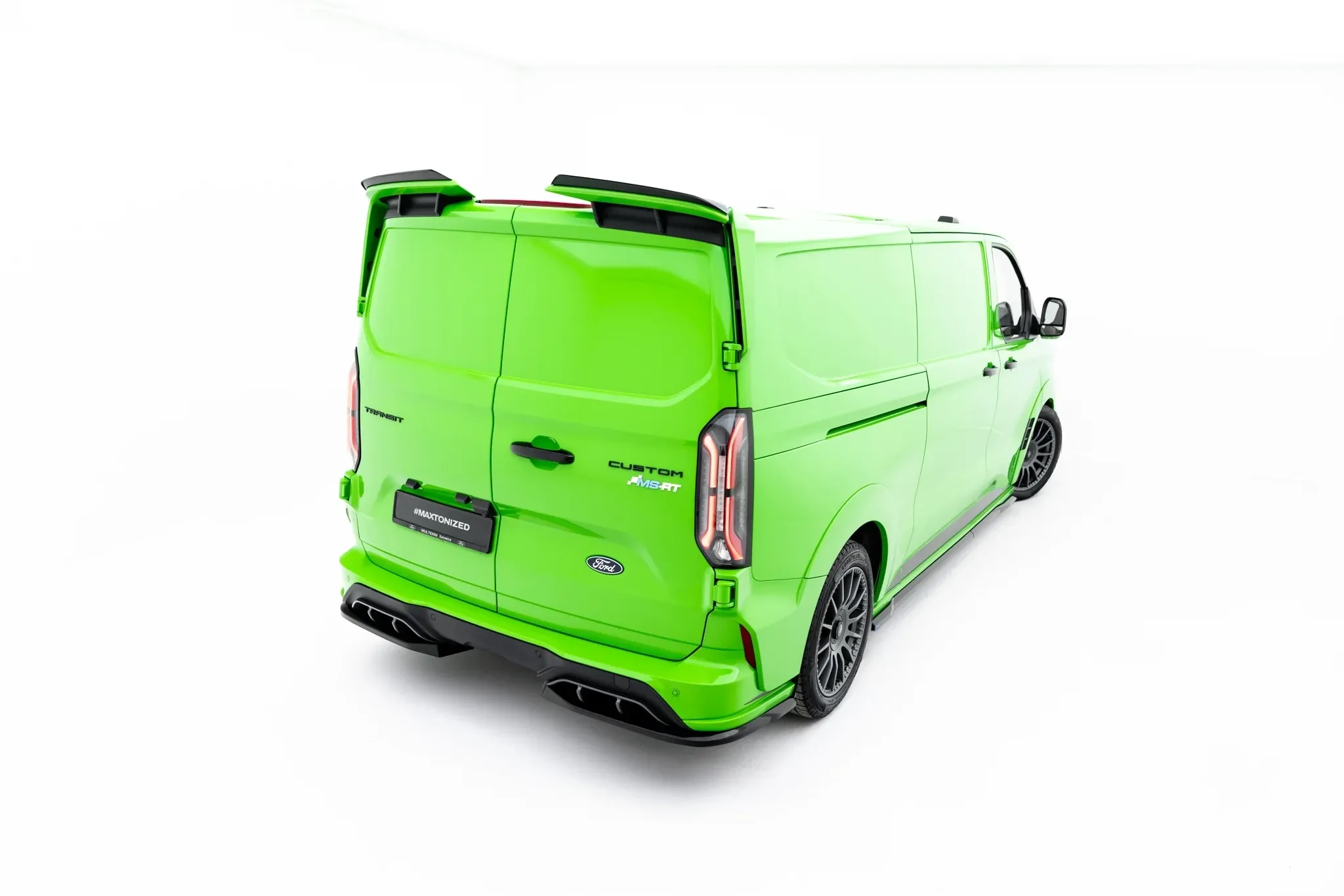 Takspoiler Ford Transit Custom II 2023 -> | Glossy Black Edition