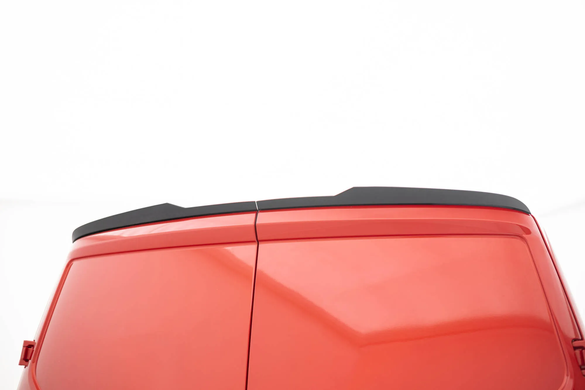 Takspoiler Ford Transit / e-Transit Custom II 2023 -> │ Glossy Black Edition – bilde 3