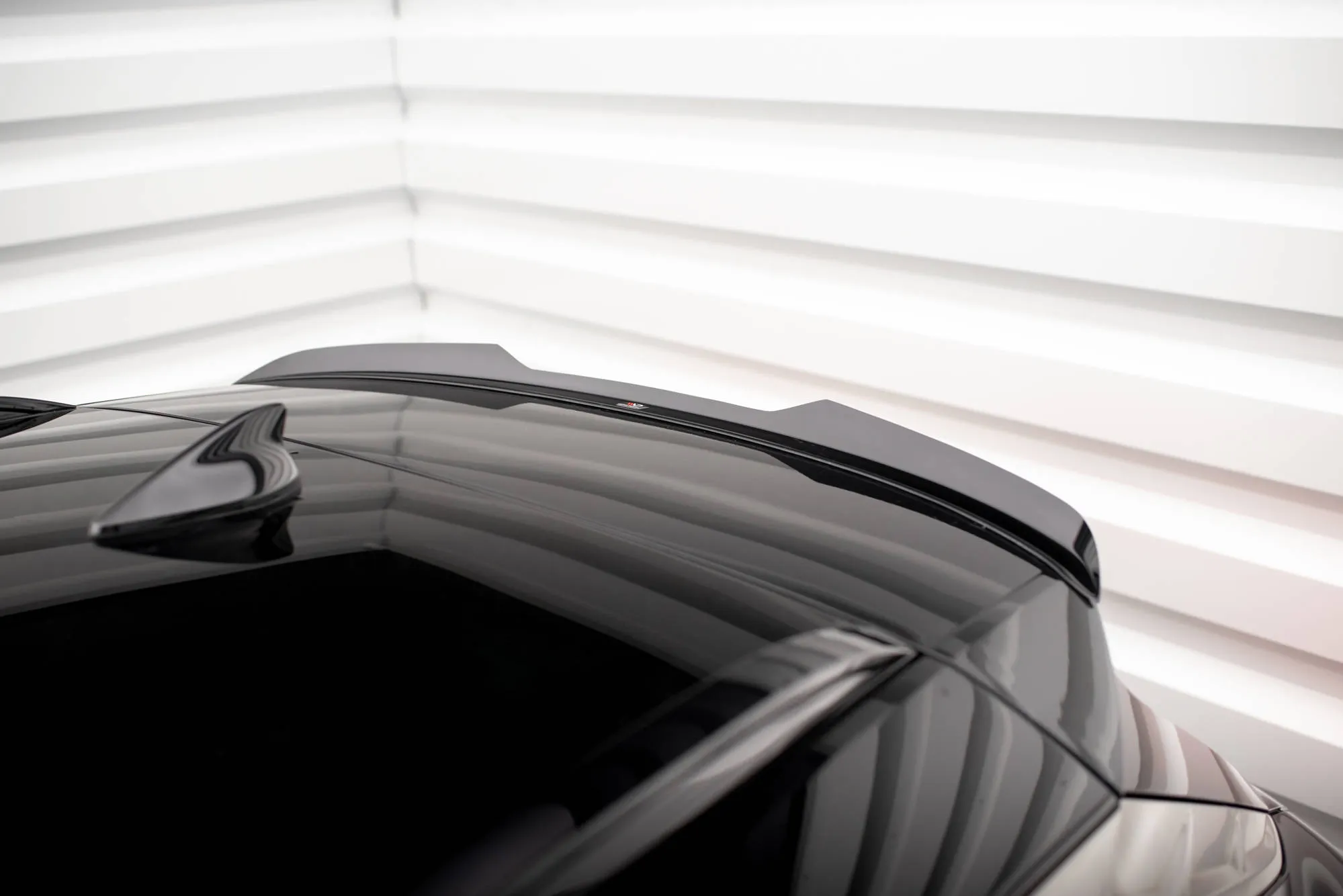 Takspoiler Hyundai Tucson Mk4 2020 - 2024 | Glossy Black Edition – bilde 3