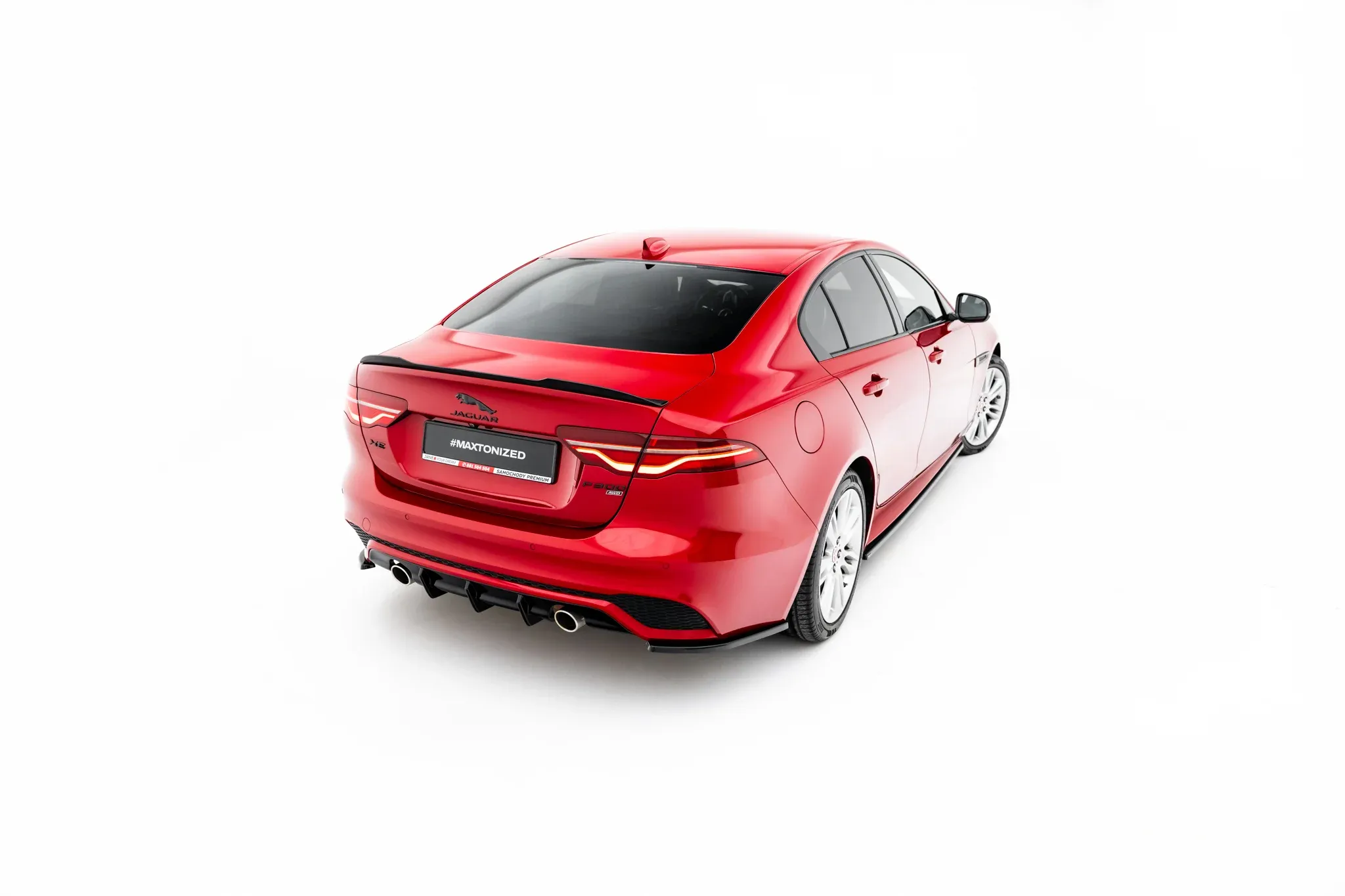 Takspoiler Jaguar XE R-Dynamic (X760) Facelift 2019 - 2024 | Glossy Black Edition