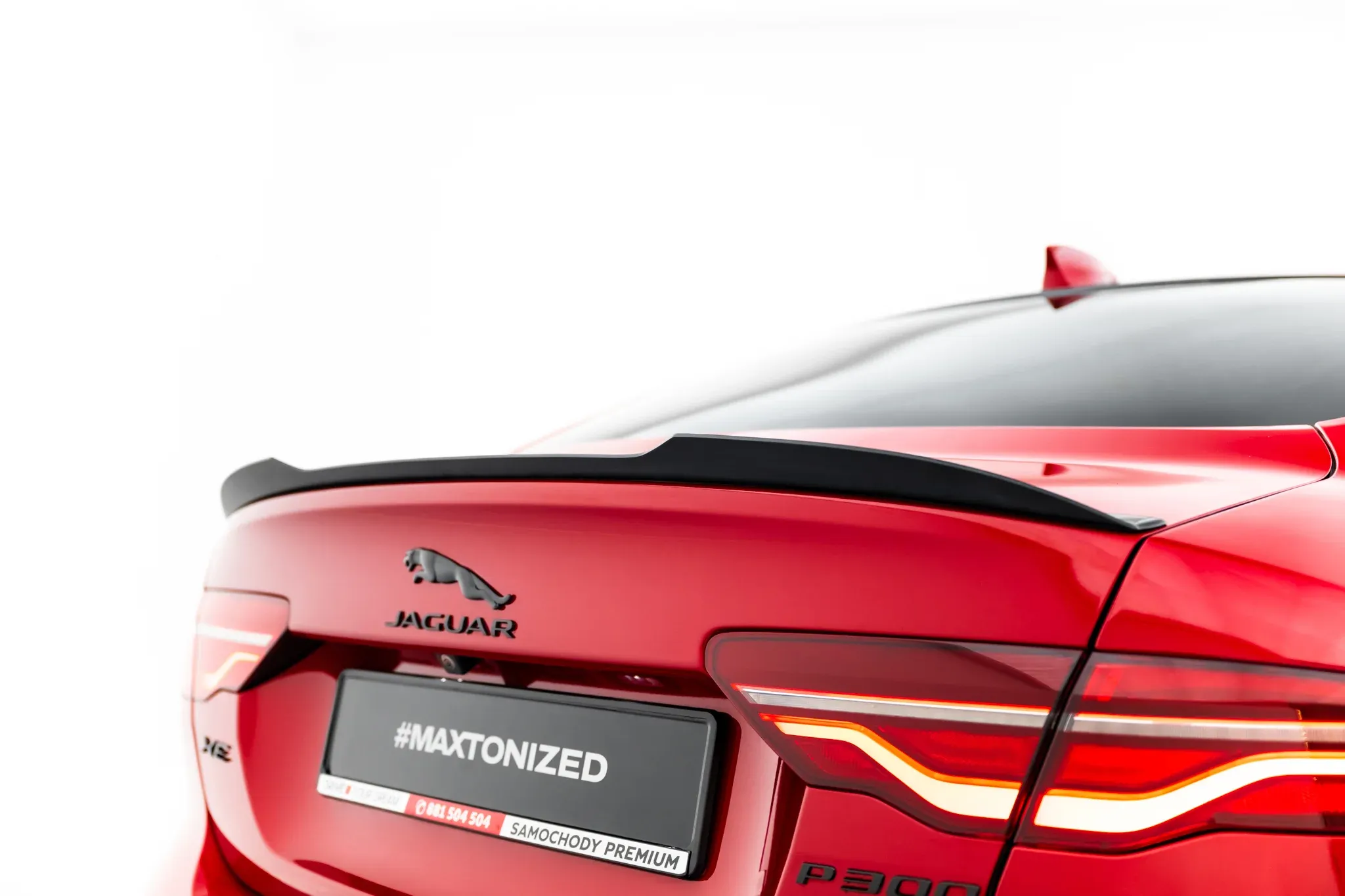 Takspoiler Jaguar XE R-Dynamic (X760) Facelift 2019 - 2024 | Glossy Black Edition – bilde 4