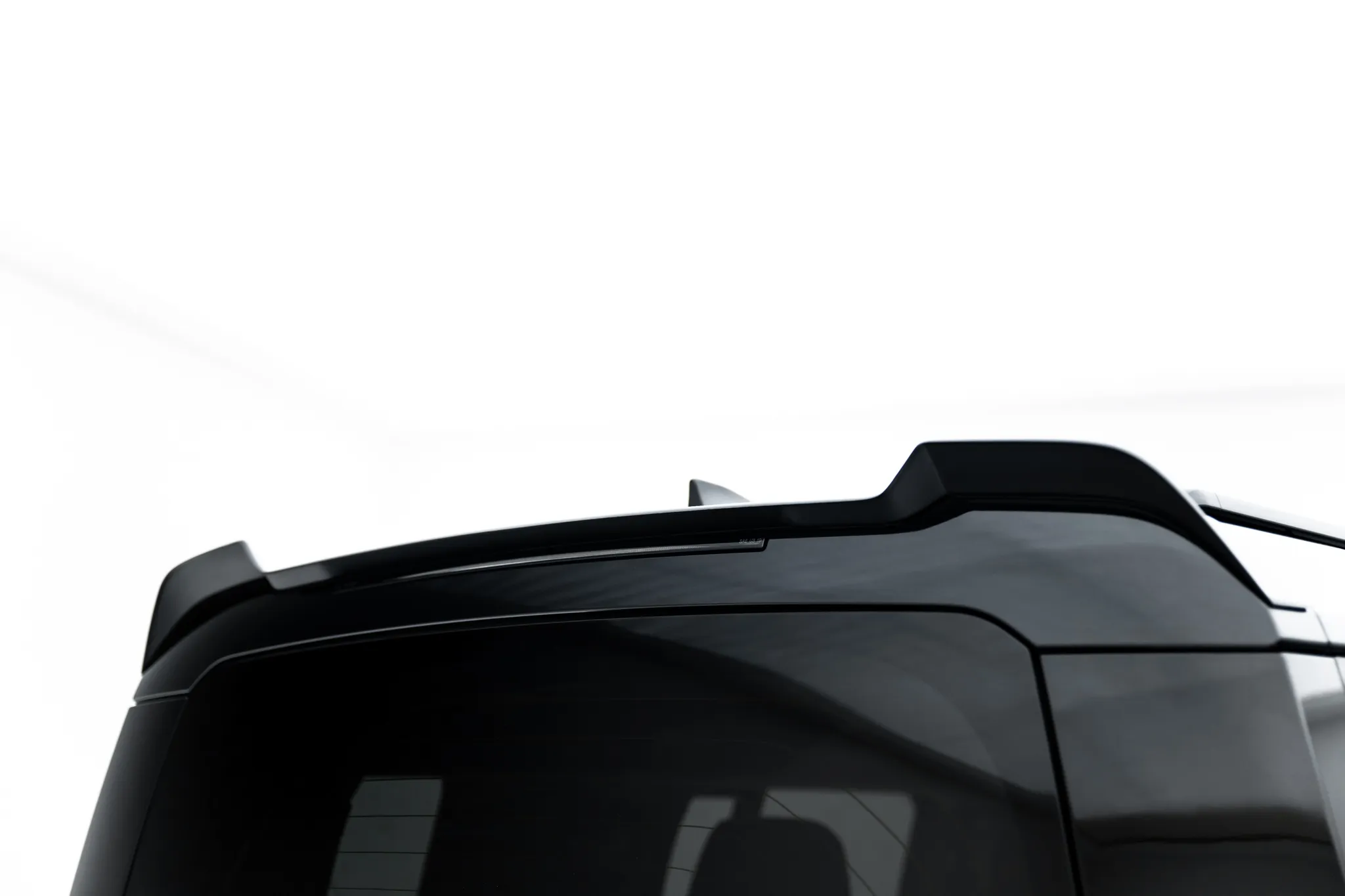 Takspoiler Land Rover Defender 110 IV 2020 -> | Glossy Black Edition