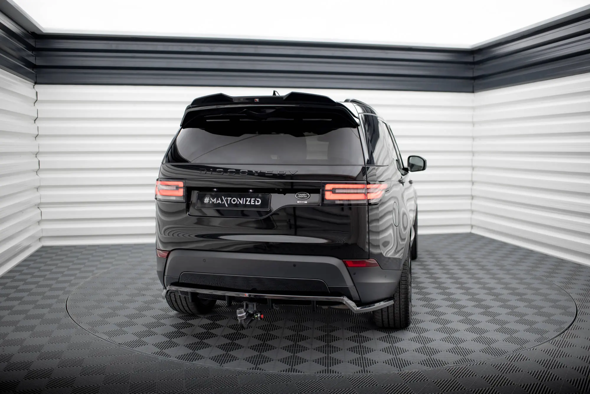 Takspoiler Land Rover Discovery 5 (L462) HSE 2016 ->  | 3D Glossy Black Edition – bilde 5