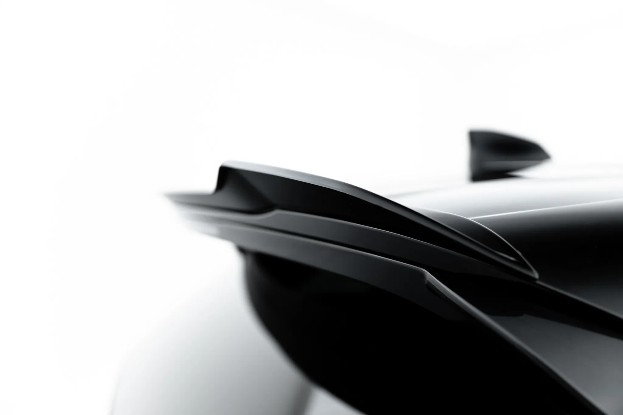 Takspoiler Land Rover Range Rover Evoque Dynamic II 2018 - 2023 | Glossy Black Edition – bilde 4