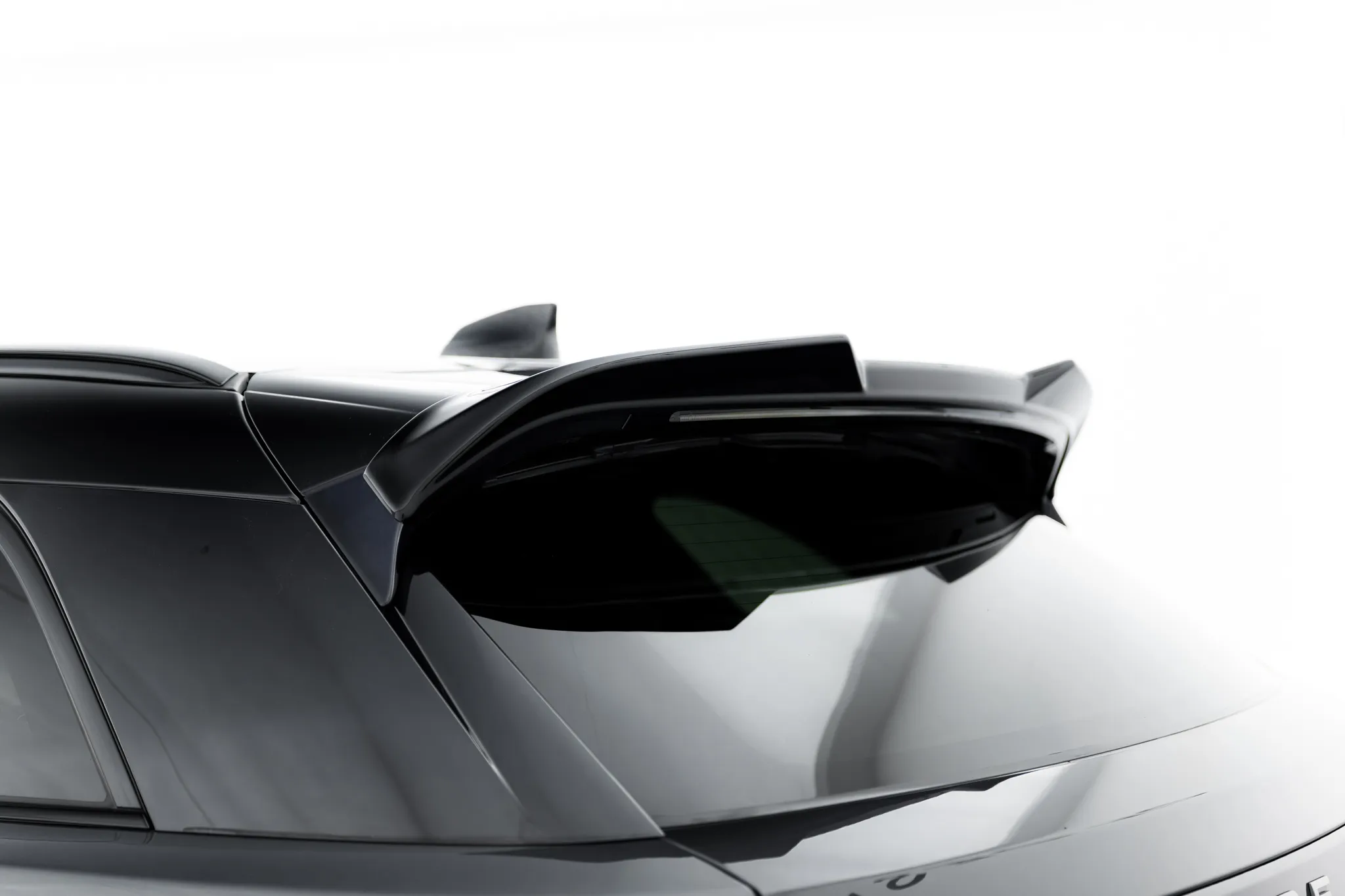 Takspoiler Land Rover Range Rover Velar R-Dynamic I 2017 - 2023 | Glossy Black Edition – bilde 4