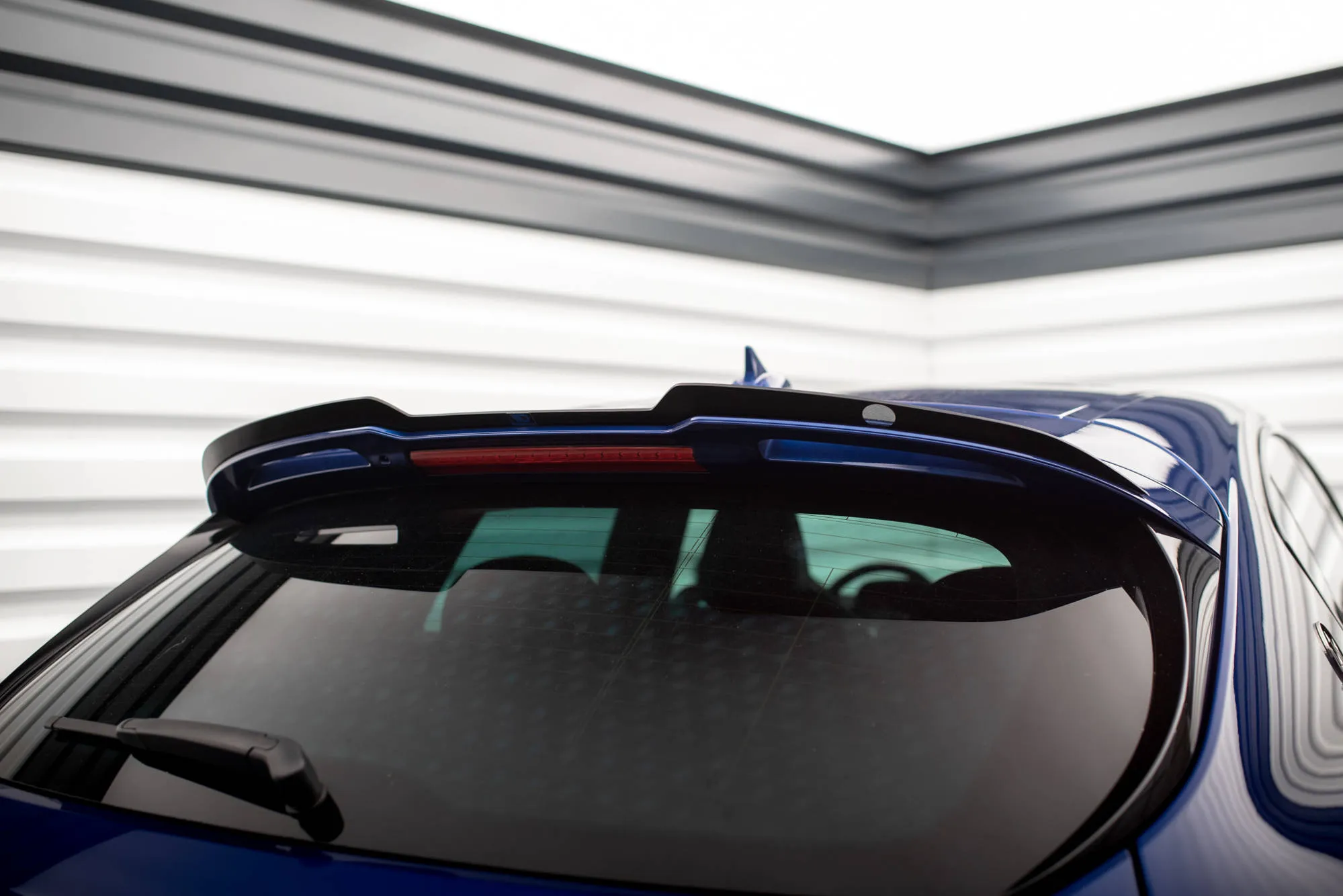 Takspoiler Maserati Levante GTS Mk1 2018 - 2023 | Glossy Black Edition