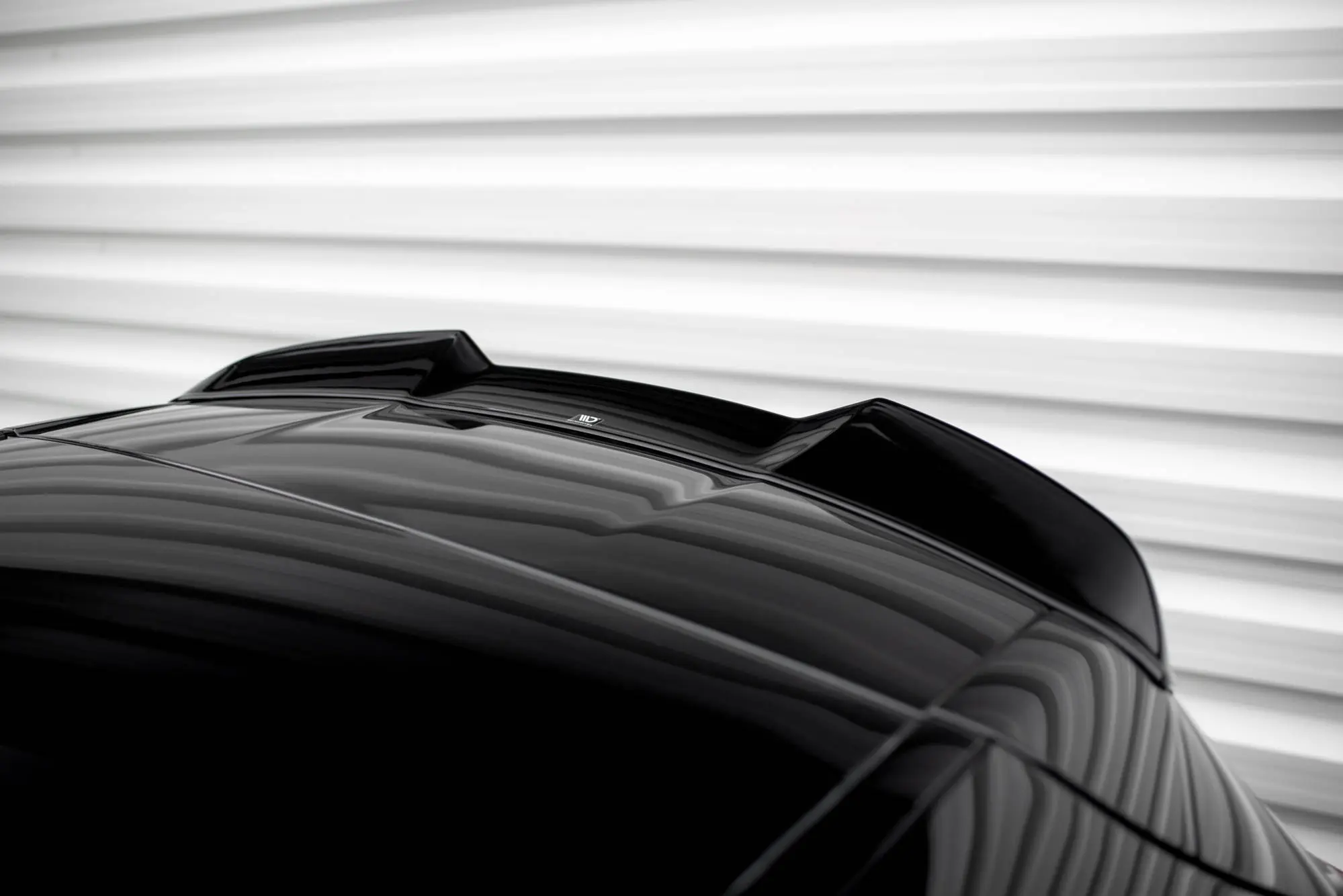 Takspoiler Mercedes-Benz A (W176) AMG-Line facelift 2015 - 2018  | 3D Glossy Black Edition – bilde 5