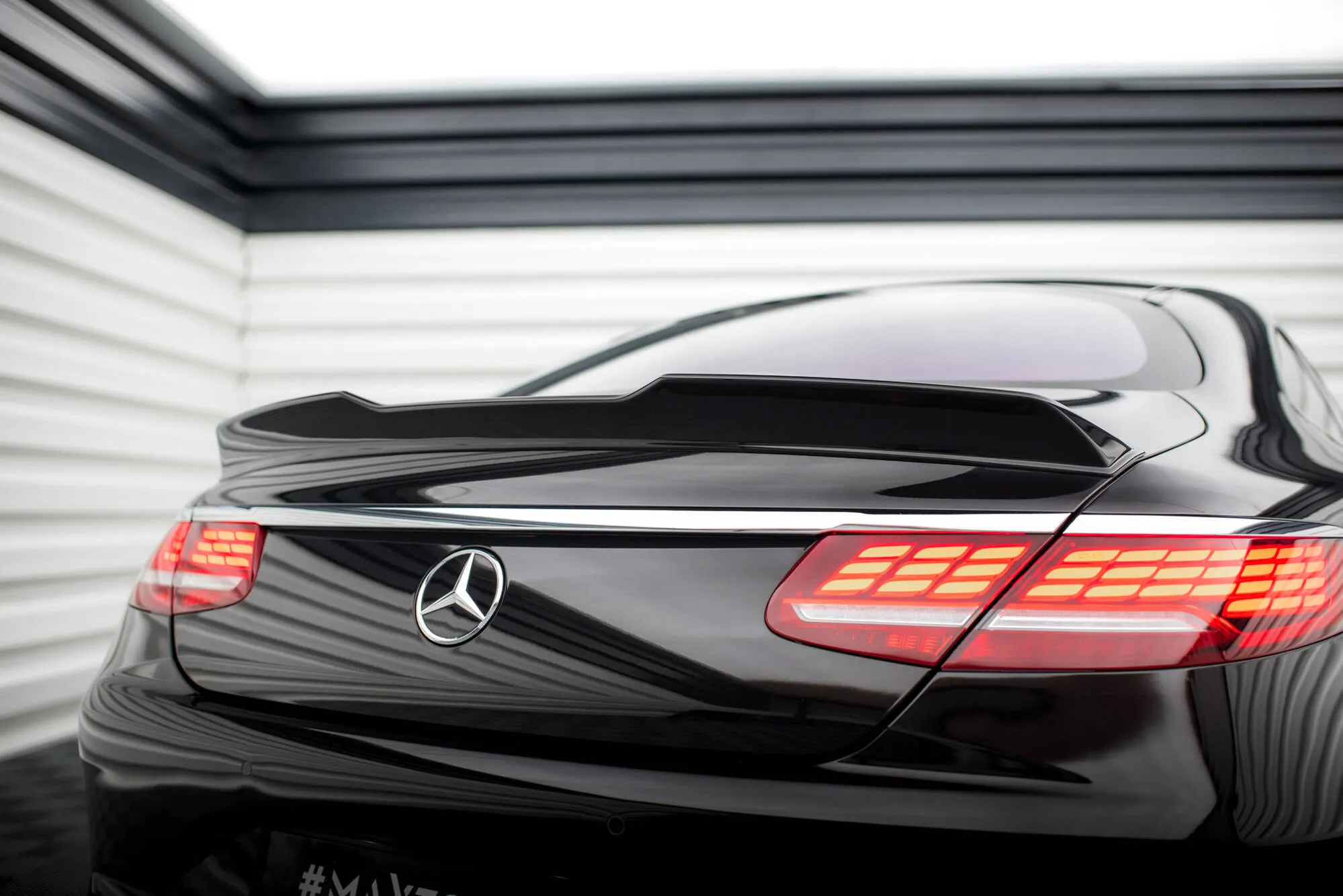 Takspoiler Mercedes-Benz S Coupe AMG (C217) Facelift 2017 - 2020 | Glossy Black Edition