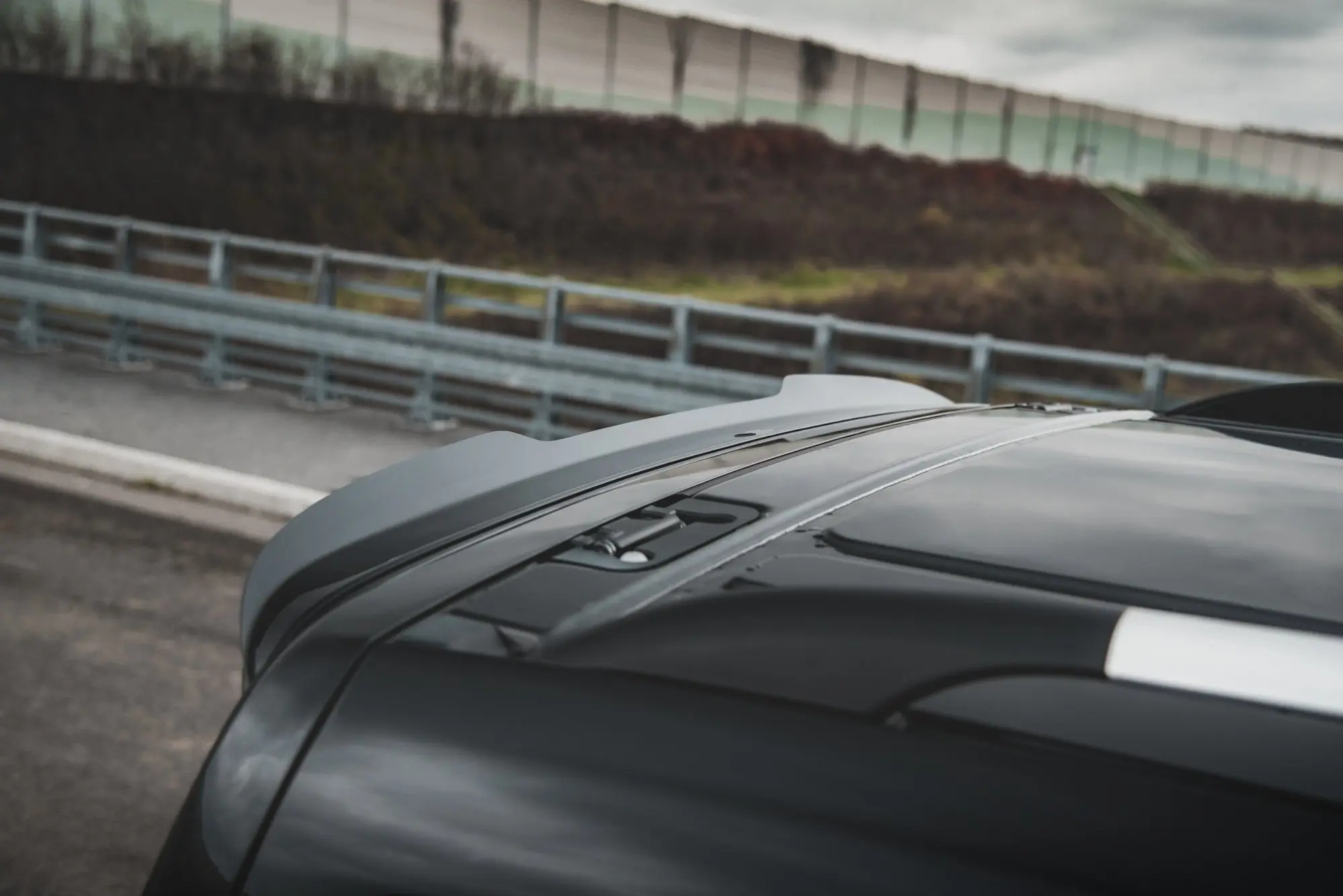 Takspoiler Mercedes-Benz V-Class (W447) AMG-Line 2019 -> – bilde 3