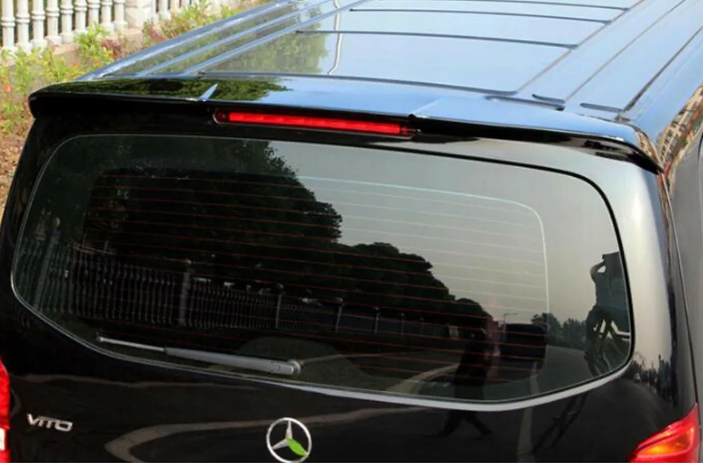 Takspoiler Mercedes-Benz Vito / V-Klasse (W447) 2014+ │ Glossy Black Edition – bilde 5