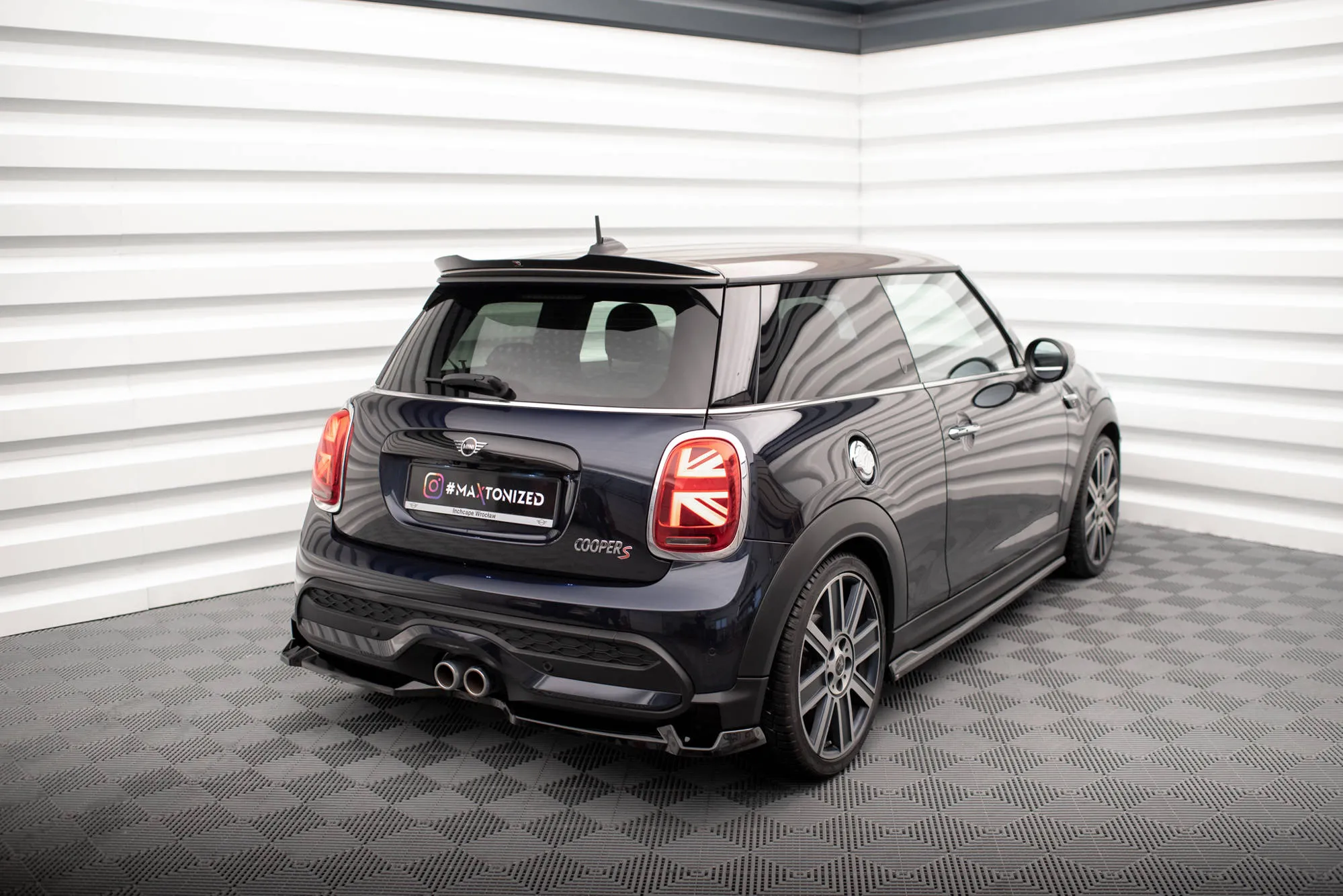 Takspoiler Mini Cooper S (F56) Facelift 2022 -> | Glossy Black Edition