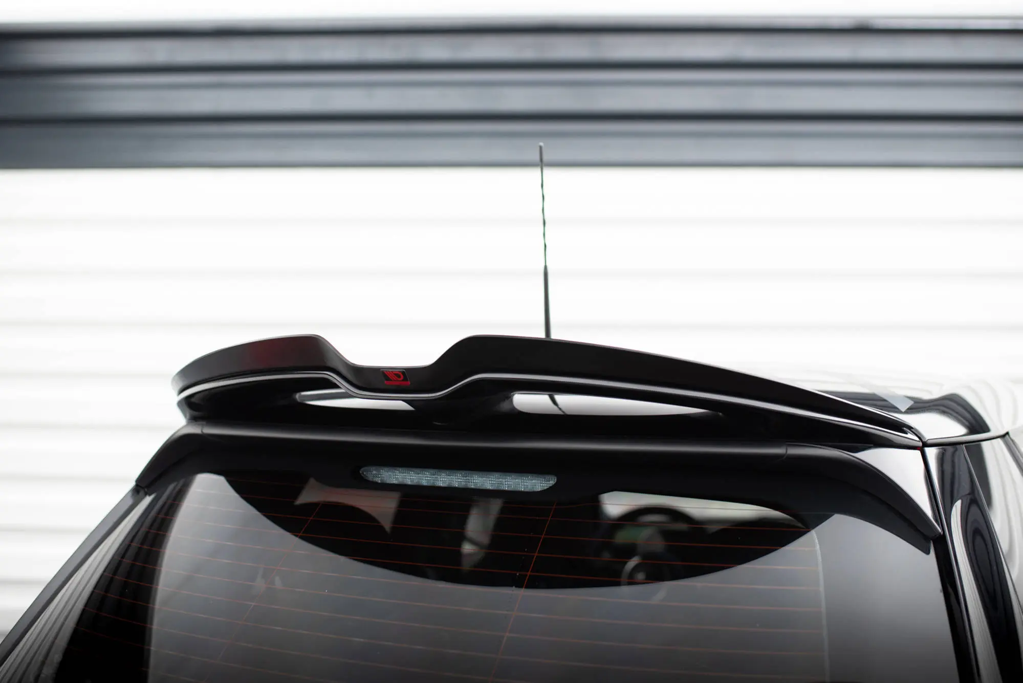 Takspoiler MINI Cooper S (F56) John Cooper Works Facelift 2021 - 2024 | Glossy Black Edition