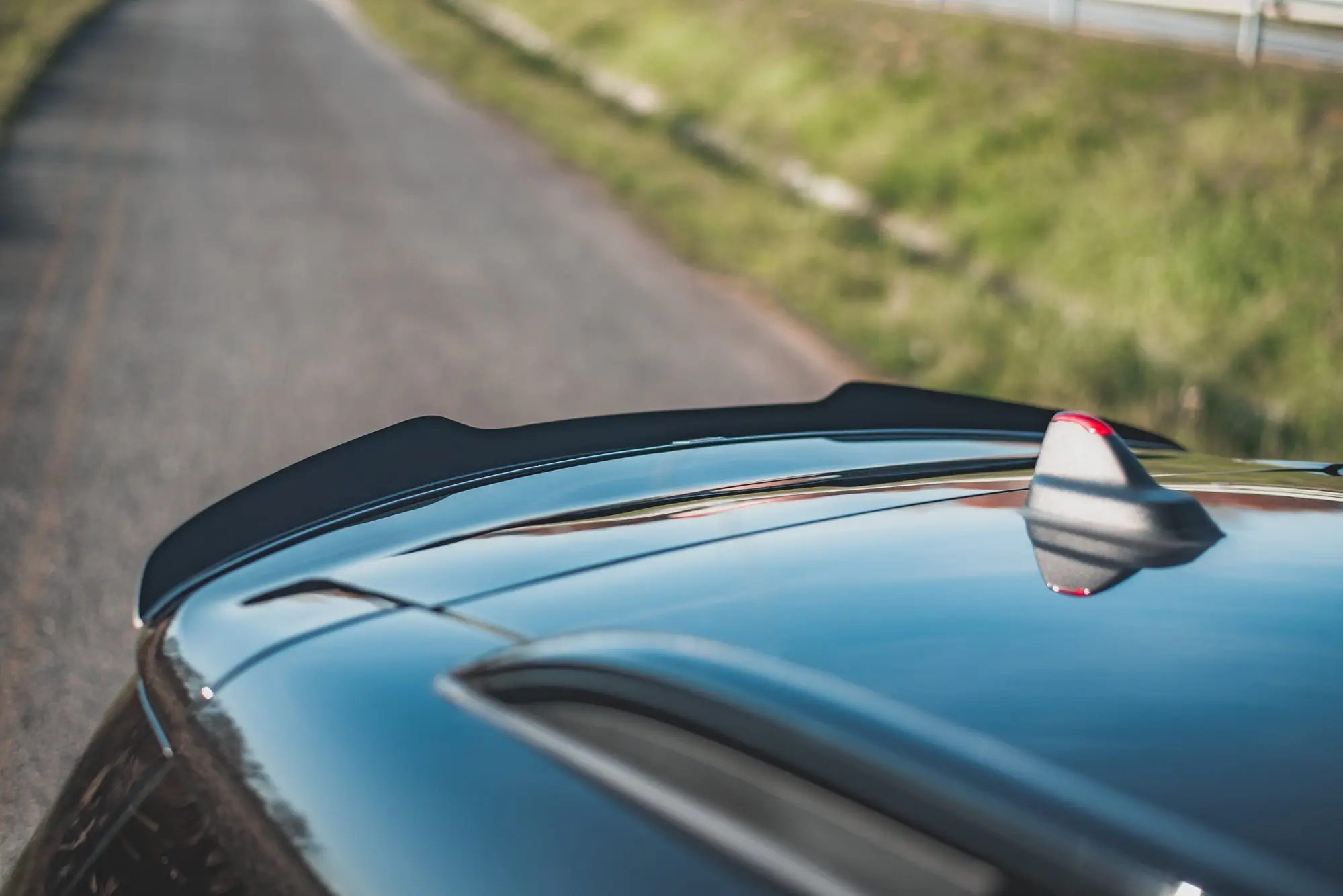 TAKSPOILER MINI COUNTRYMAN MK2 (F60) JCW 2020-> – bilde 4