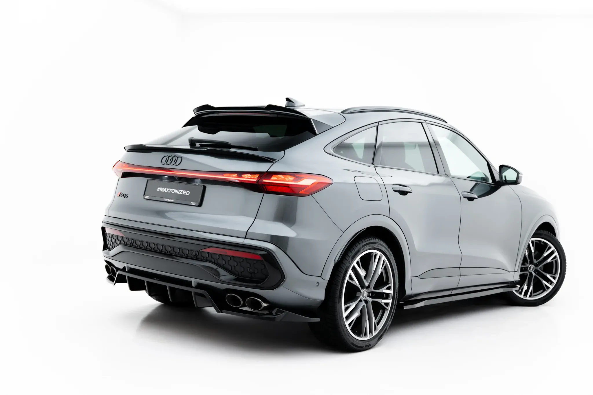 Takspoiler (nedre) Audi SQ5 / Q5 S-Line / III 2024 -> | Glossy Black Edition – bilde 4