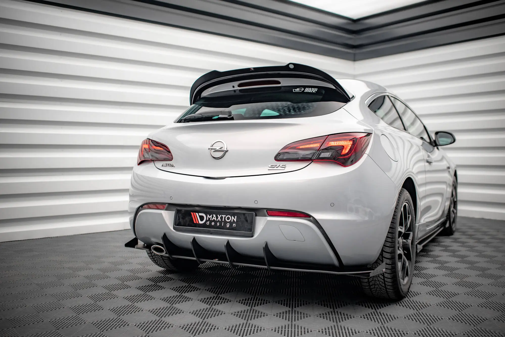 TAKSPOILER OPEL Astra J GTC  OPC-Line 2011-2018 – bilde 4