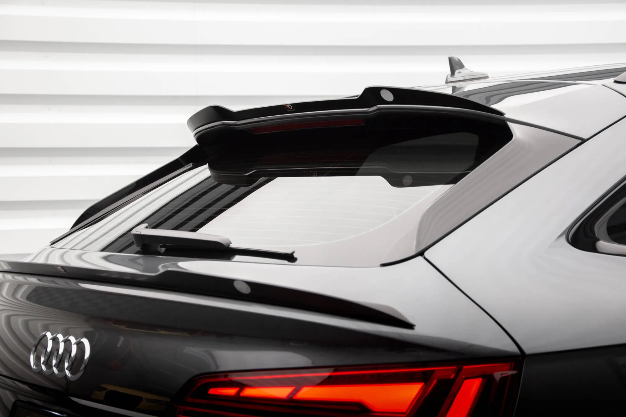 Takspoiler (øvre) Audi Q5 S Mk2 Facelift 2020 - 2024 | Glossy Black Edition
