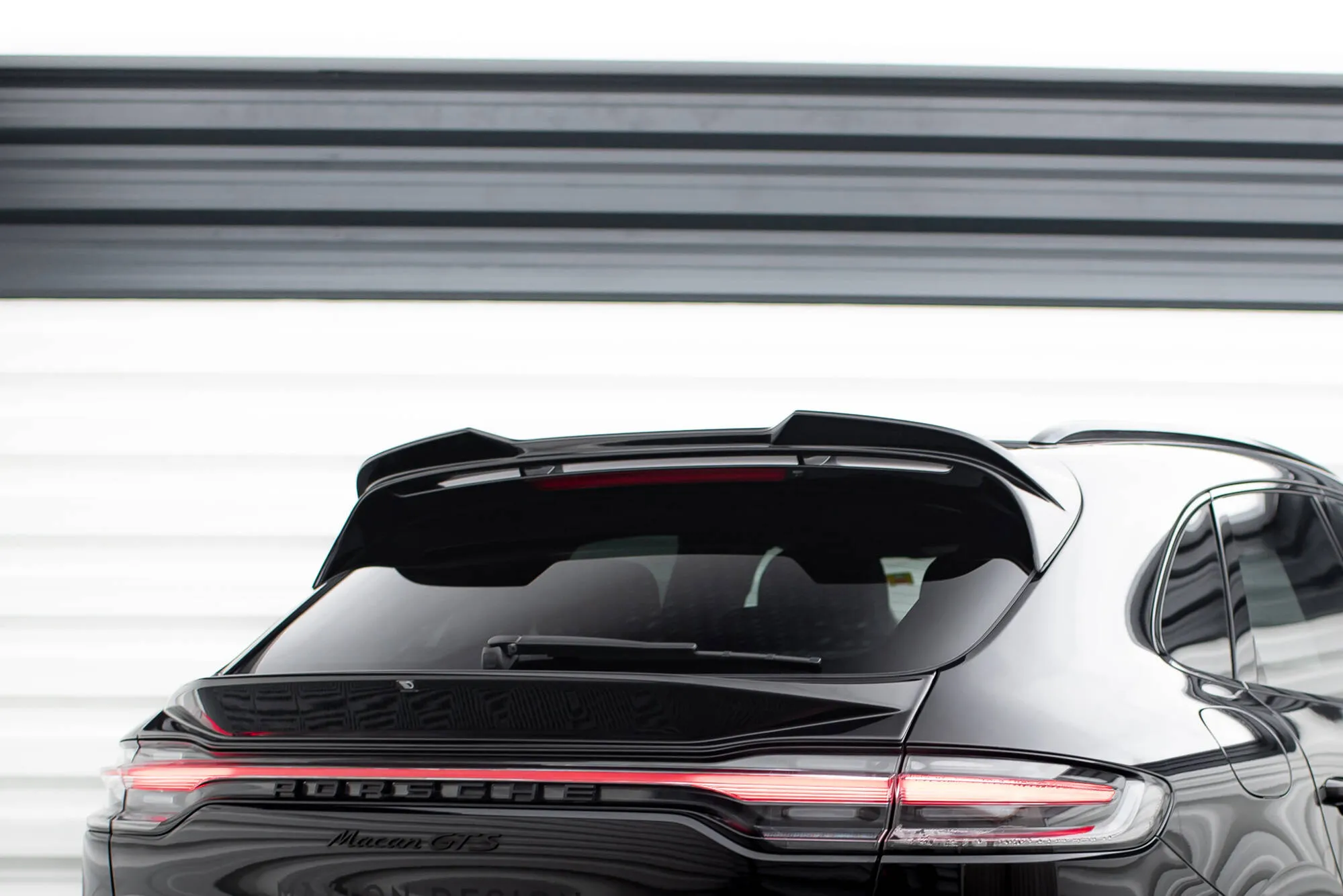Takspoiler (øvre) Porsche Macan (Mk1 Facelift) 2018-2021 | Glossy Black Edition