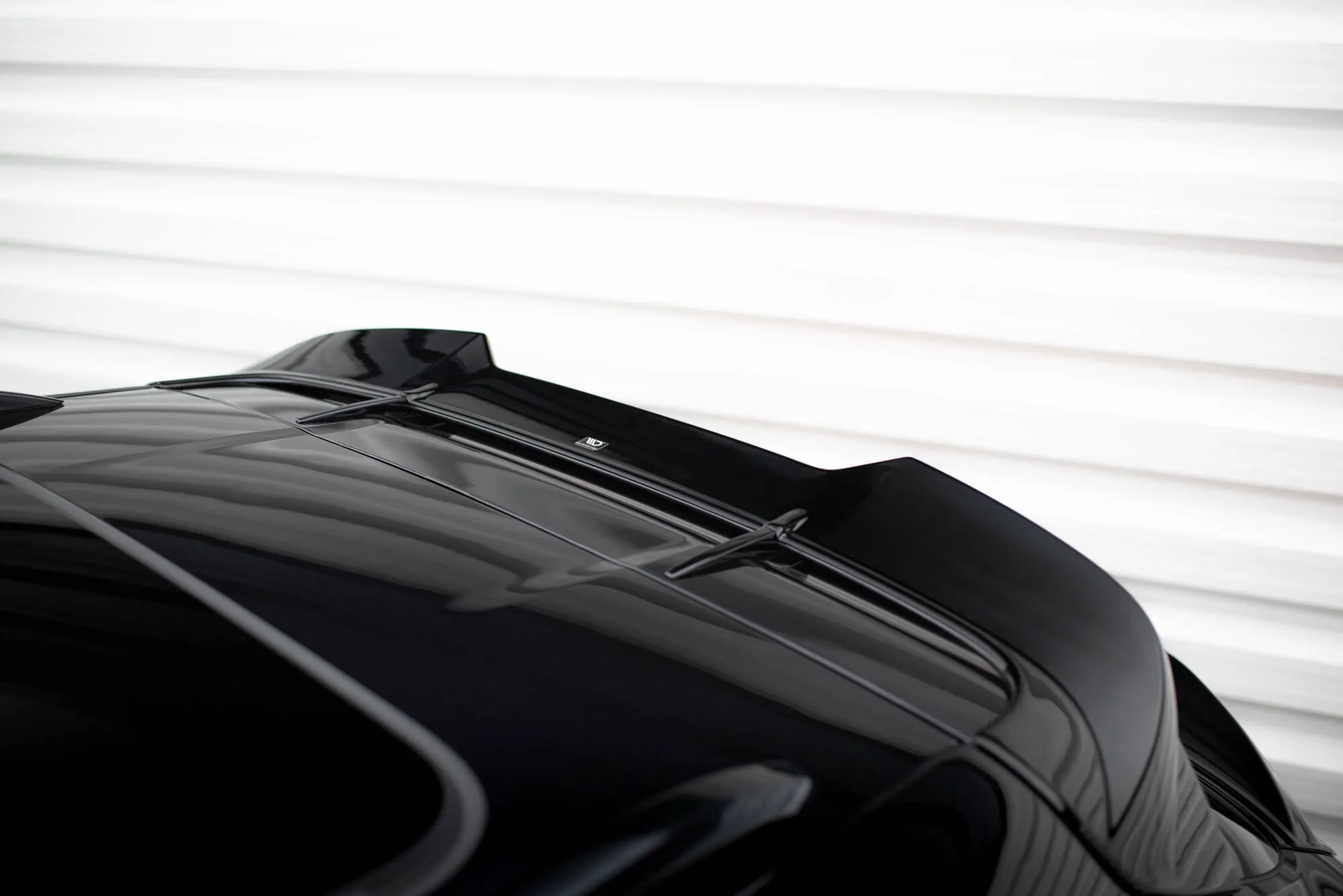 Takspoiler (øvre) Porsche Macan (Mk1 Facelift) 2018-2021 | Glossy Black Edition – bilde 4