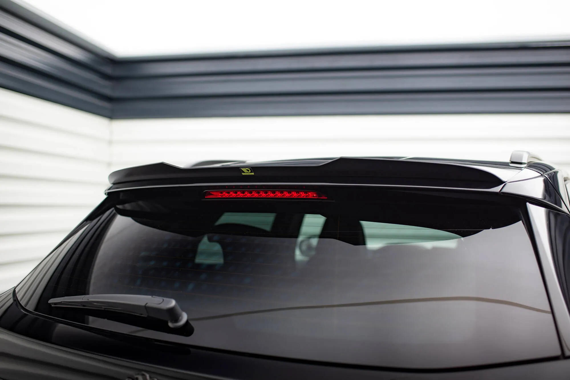 Takspoiler Peugeot 3008 GT-Line Mk2 Facelift 2020 - 2024 | Glossy Black Edition
