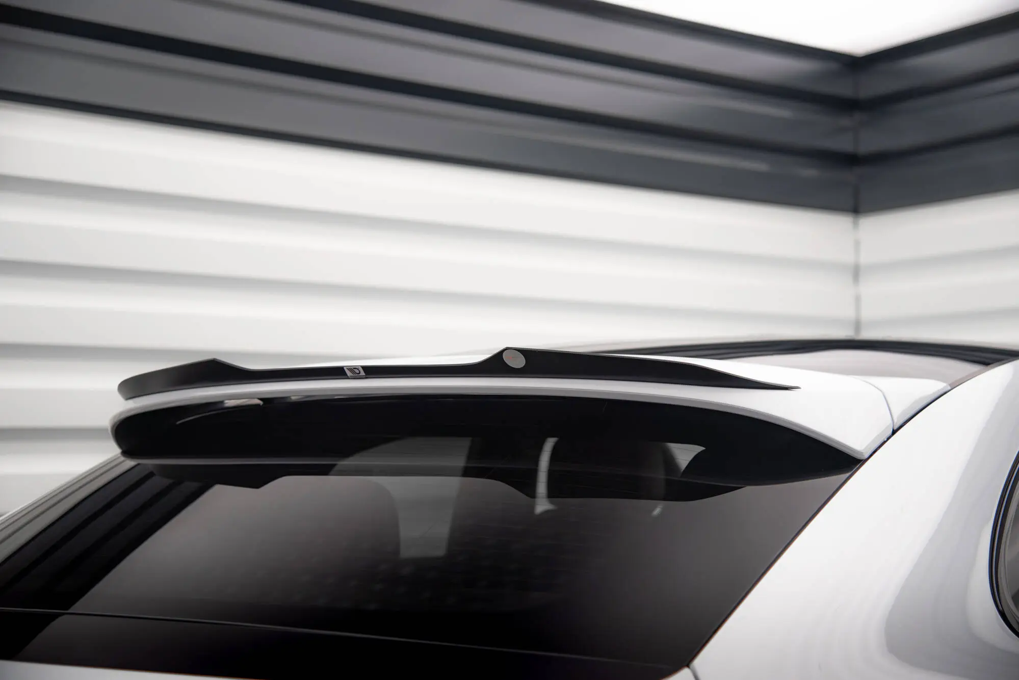 Takspoiler Porsche Cayenne Coupe (9YB) 2019 - 2023 | Glossy Black Edition