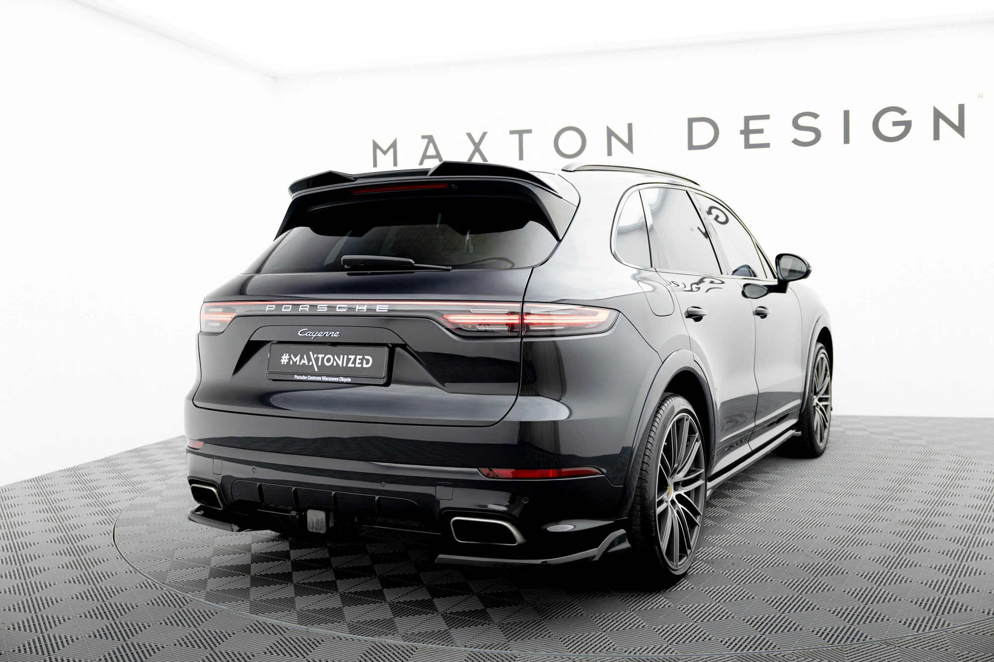 Takspoiler Porsche Cayenne III (9YA) Sport Design 2017 - 2023 | Glossy Black Edition – bilde 3
