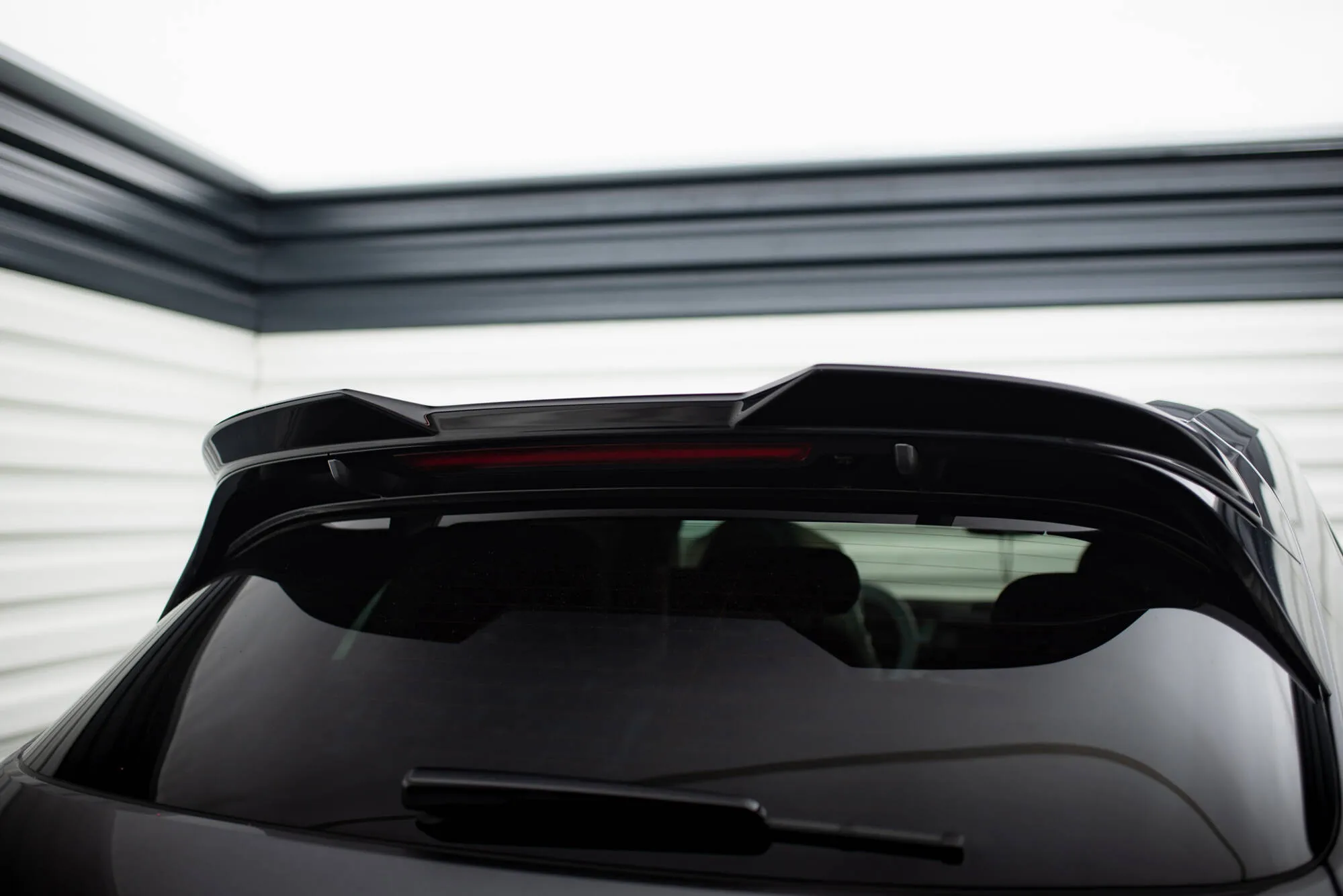 Takspoiler Porsche Cayenne III Facelift 2023 -> | Glossy Black Edition