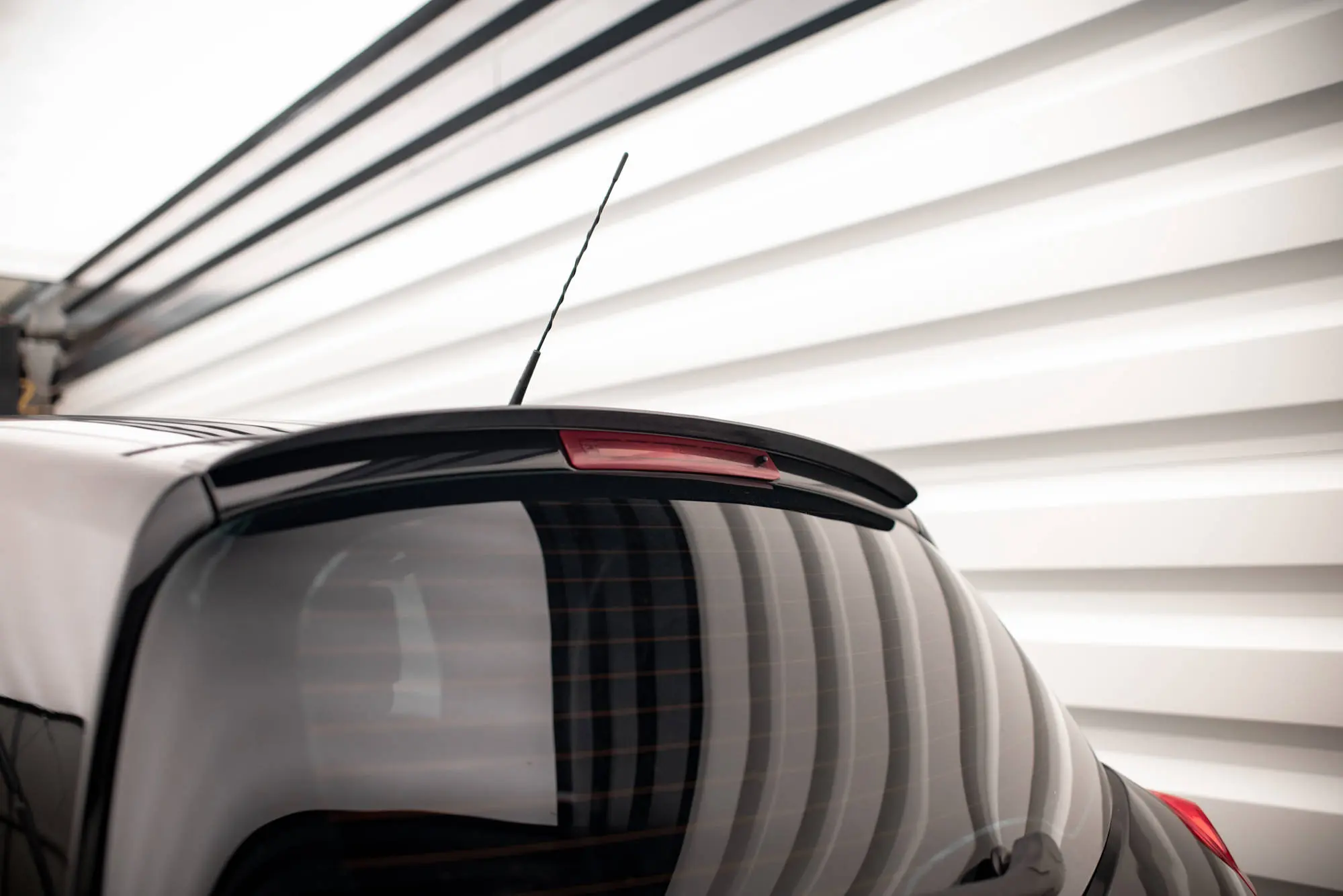 TAKSPOILER RENAULT Clio mk3 RS 2006-2012