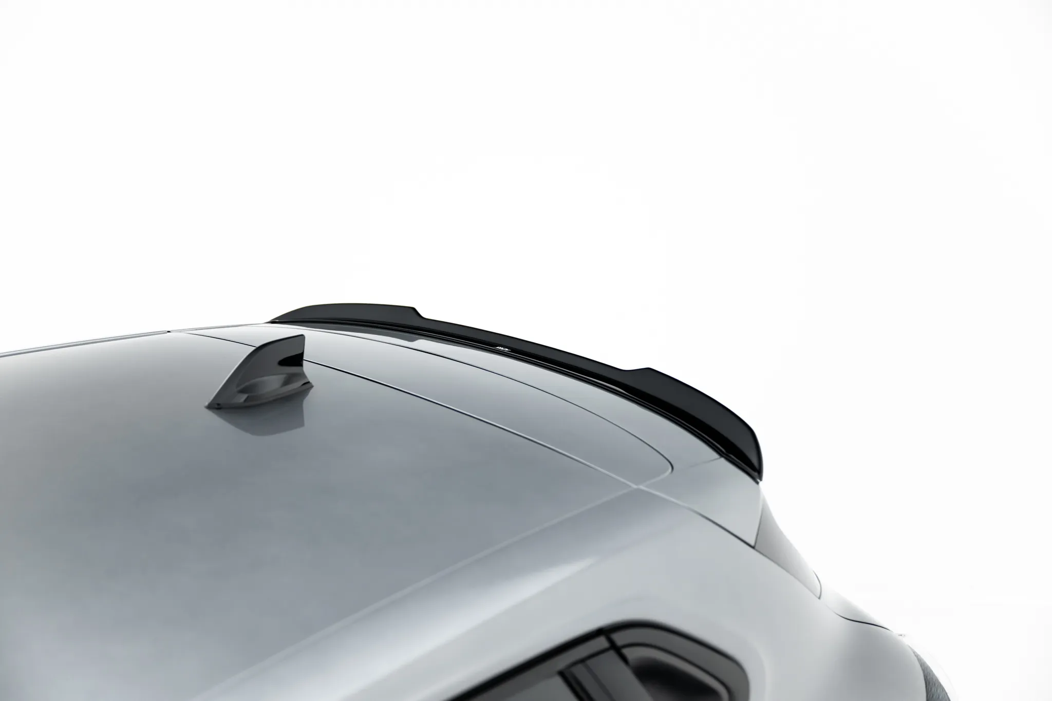 Takspoiler Renault Clio V Facelift 2023 -> | Glossy Black Edition – bilde 3