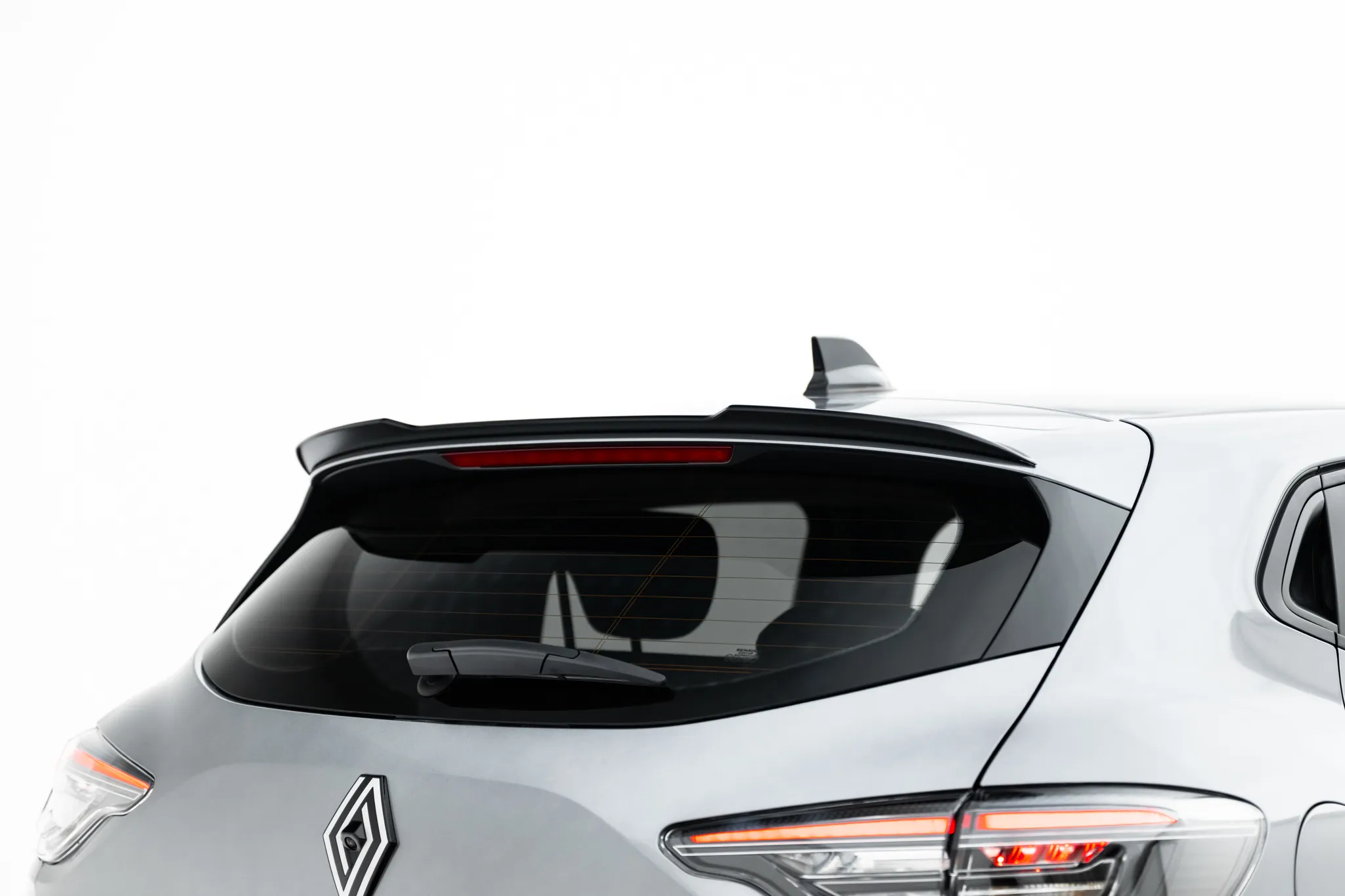 Takspoiler Renault Clio V Facelift 2023 -> | Glossy Black Edition – bilde 5