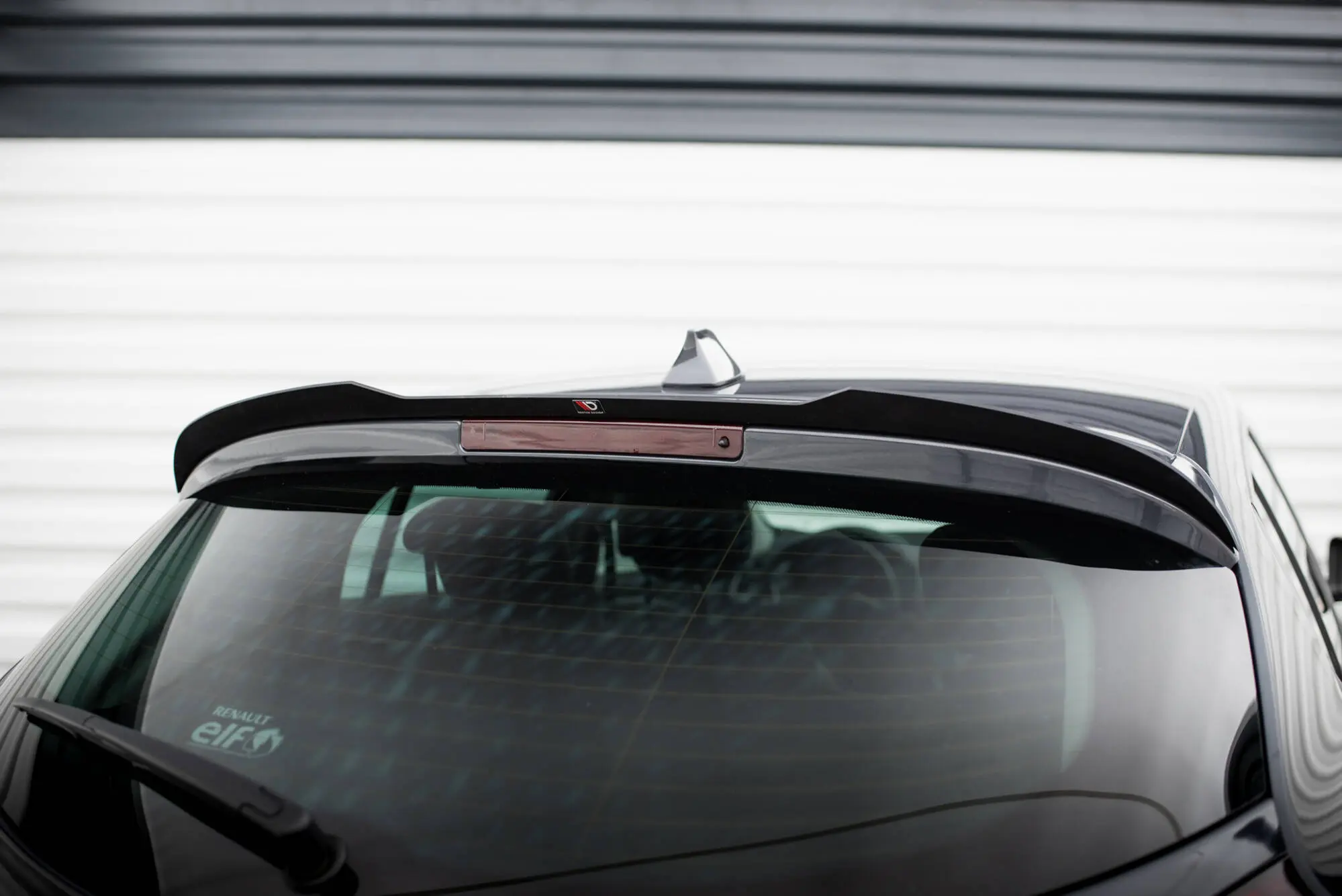 Takspoiler Renault Megane GT mk3 facelift 2012 - 2013 | Glossy Black Edition