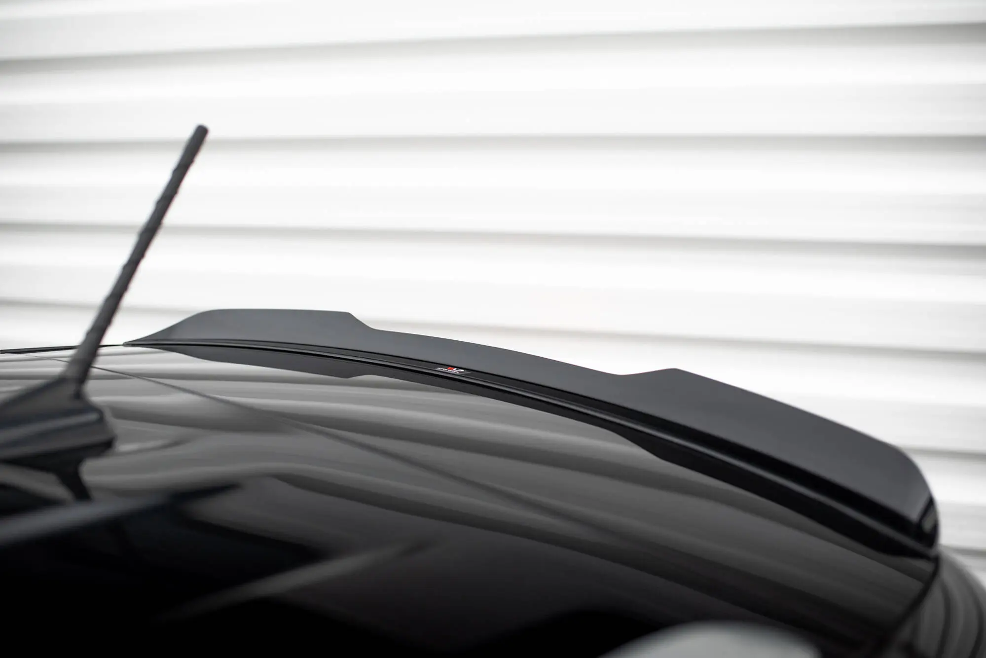 Takspoiler Seat Arona FR mk1 2017 - 2021 | Glossy Black Edition – bilde 4