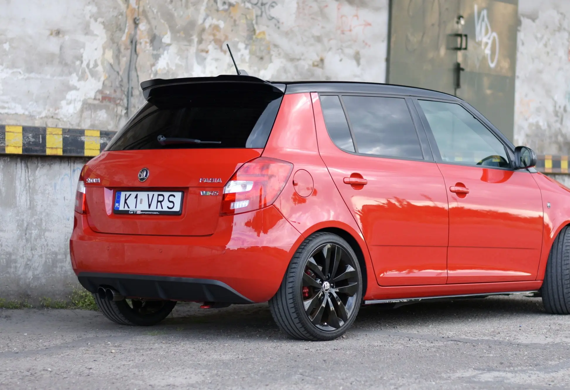 TAKSPOILER SKODA Fabia II RS 2010-2014 Image 4