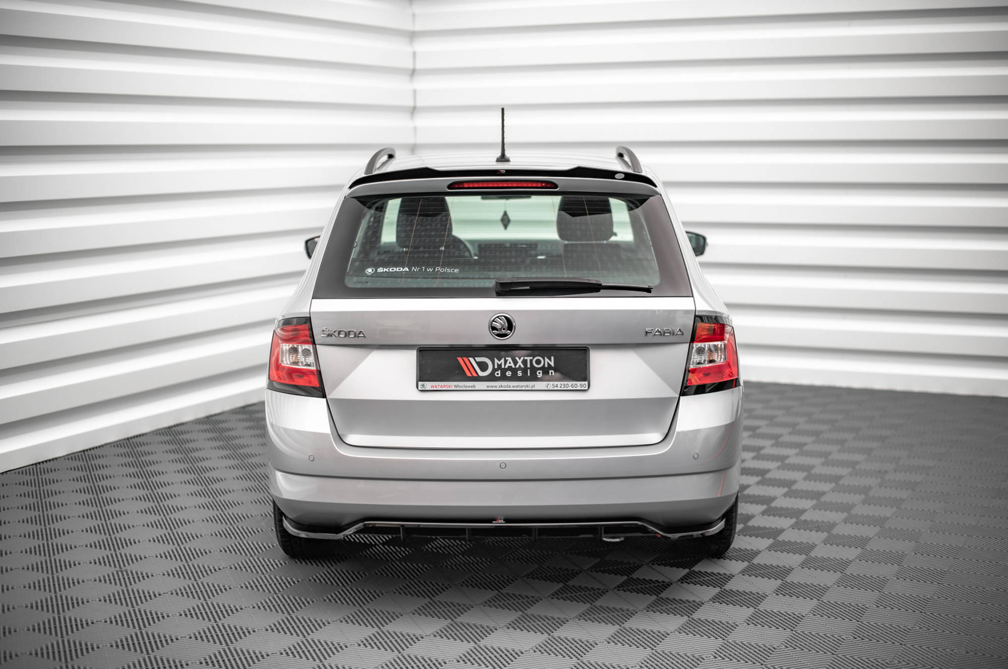 TAKSPOILER SKODA Fabia III 2014-2022 – bilde 3