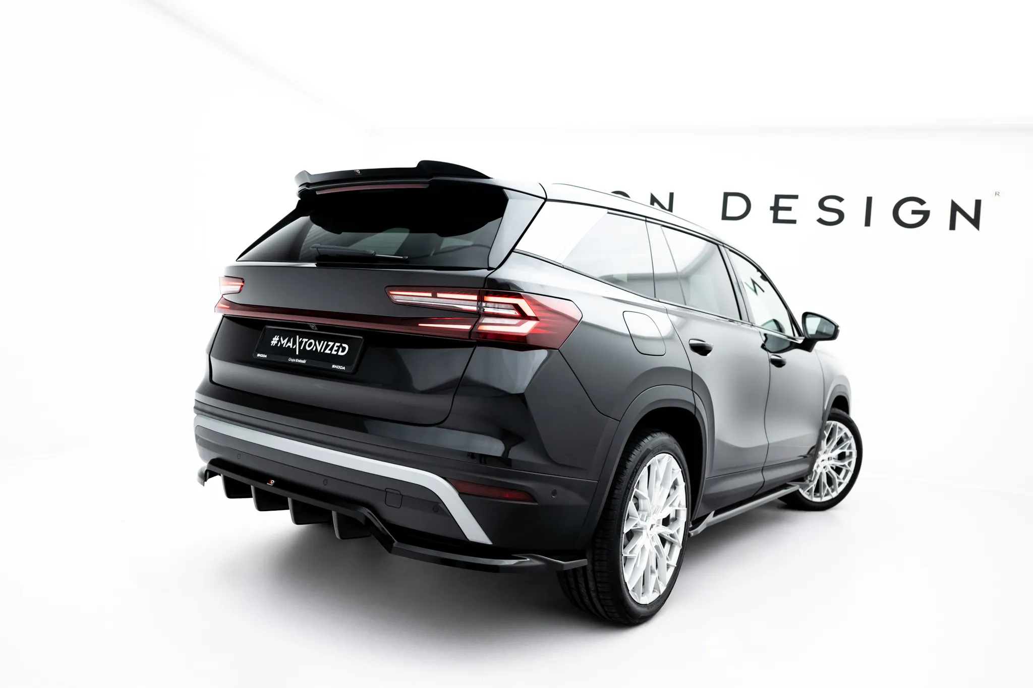 Takspoiler Skoda Kodiaq II 2024 -> | Glossy Black Edition – bilde 3