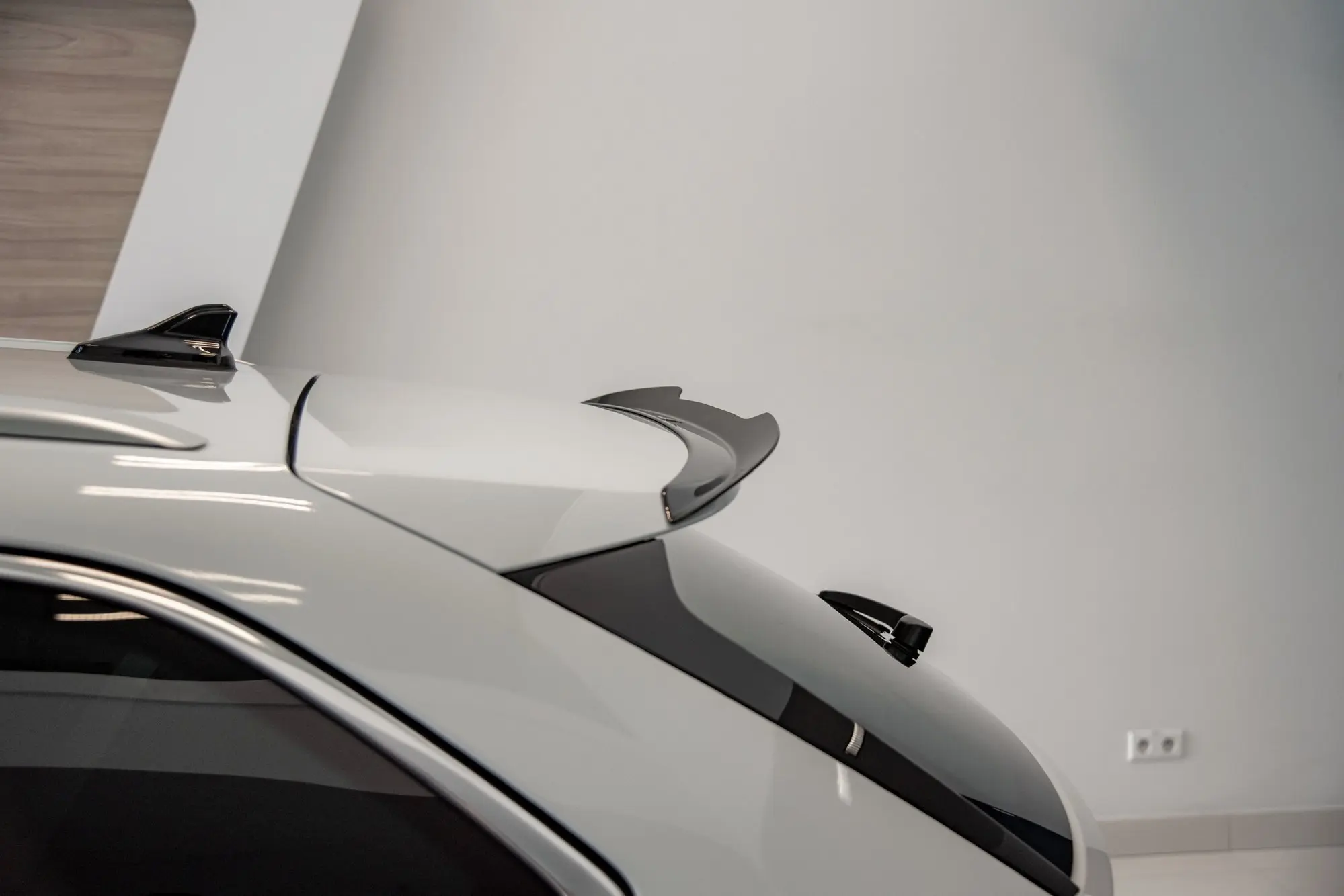 TAKSPOILER Skoda Octavia IV Stasjonsvogn 2019 -> / Skoda Octavia Stasjonsvogn IV RS 2020-> – bilde 5