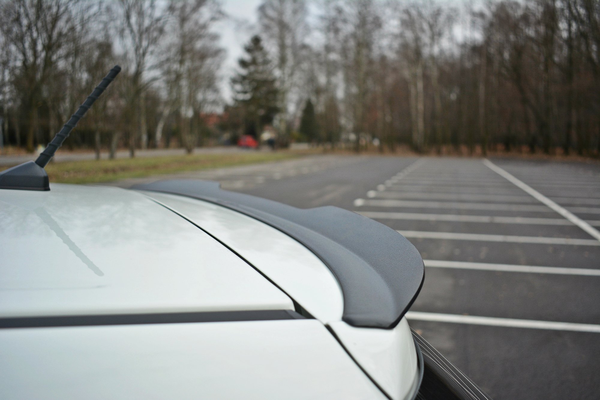 TAKSPOILER SSANGYONG TIVOLI 2015-2019 – bilde 4