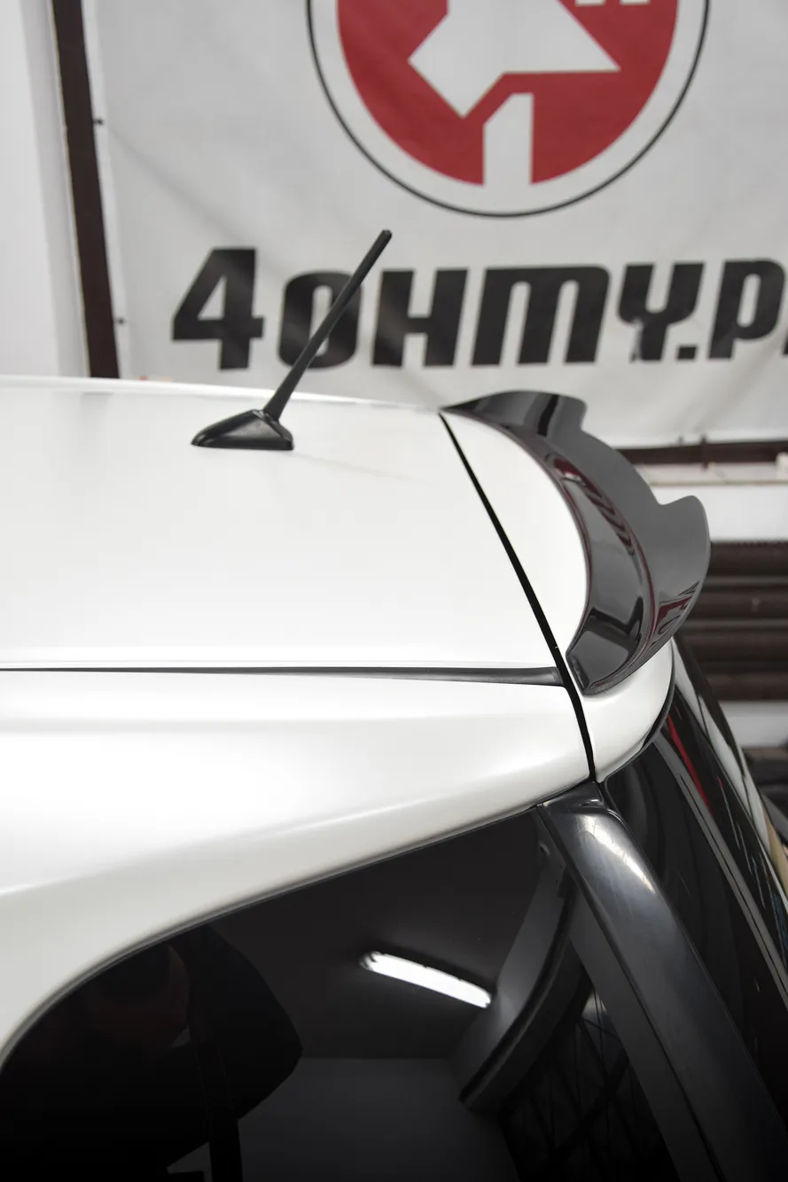 Takspoiler Toyota IQ 2008 - 2015 | Glossy Black Edition – bilde 2