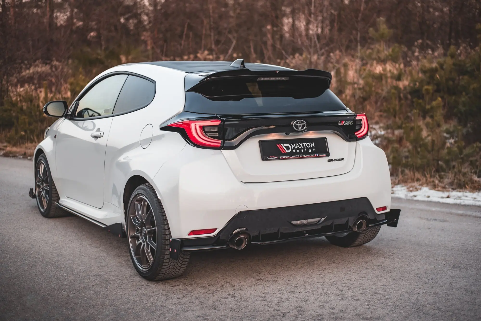 TAKSPOILER TOYOTA YARIS GR IV 2020-> – bilde 5