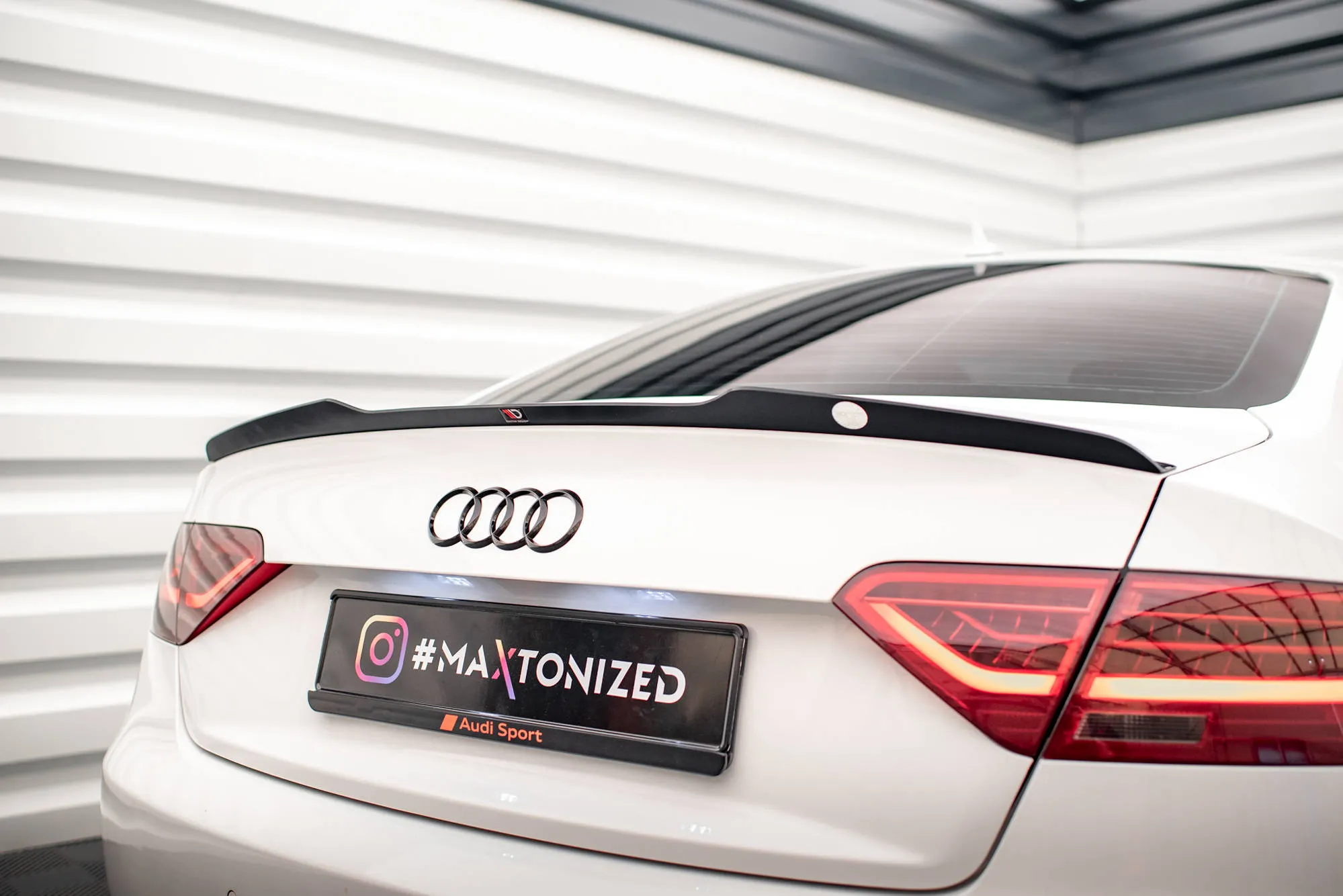 Takspoiler V.1 Audi A5 (8T) Coupe / A5 (8T) Coupe S-Line / S5 (8T) Coupe 2006 - 2016 | Glossy Black Edition